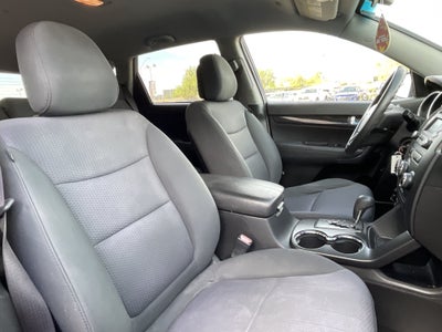 2013 Kia Sorento LX