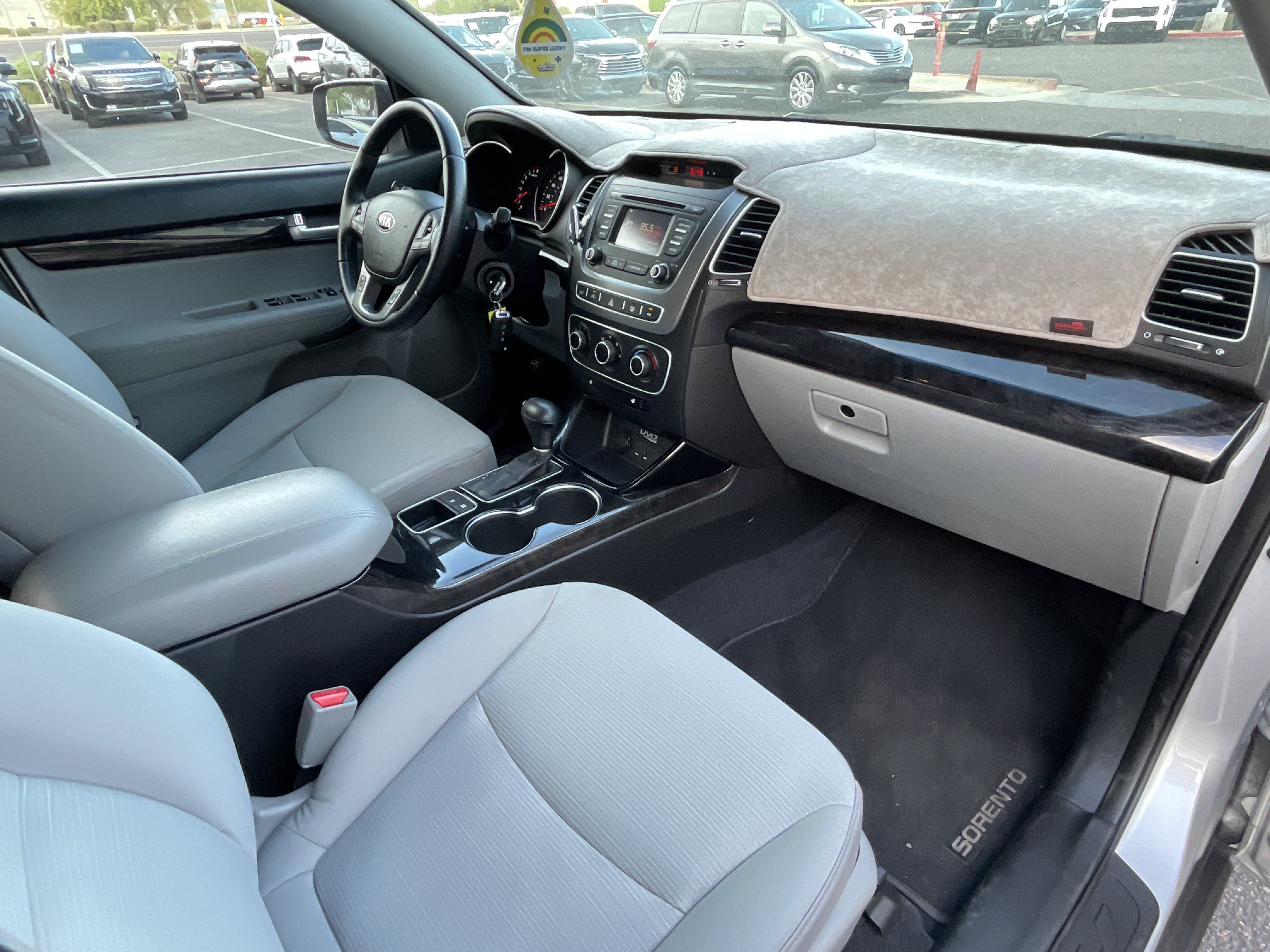 2014 Kia Sorento LX