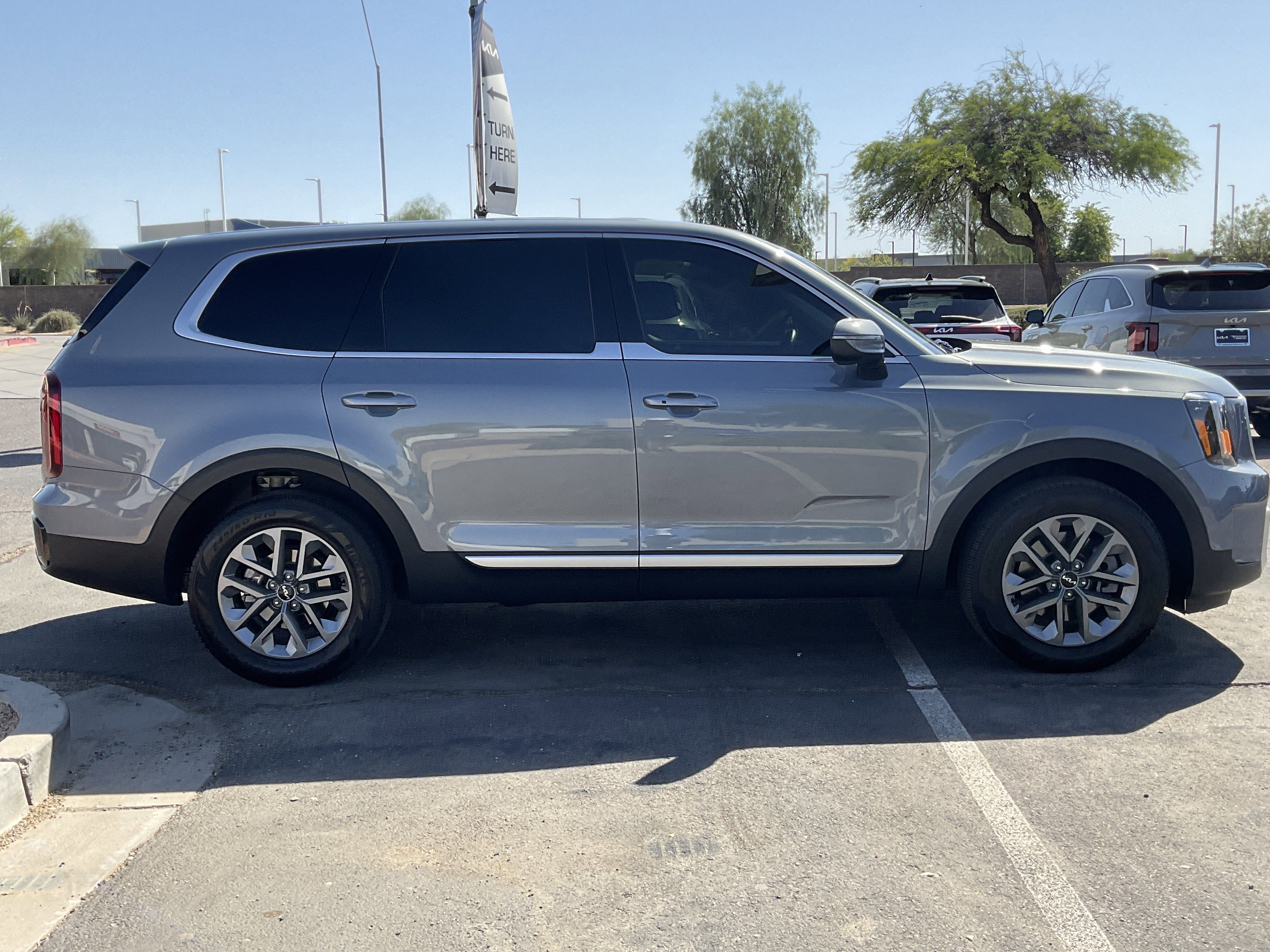 2024 Kia Telluride LX**1 OWNER CLN CF
