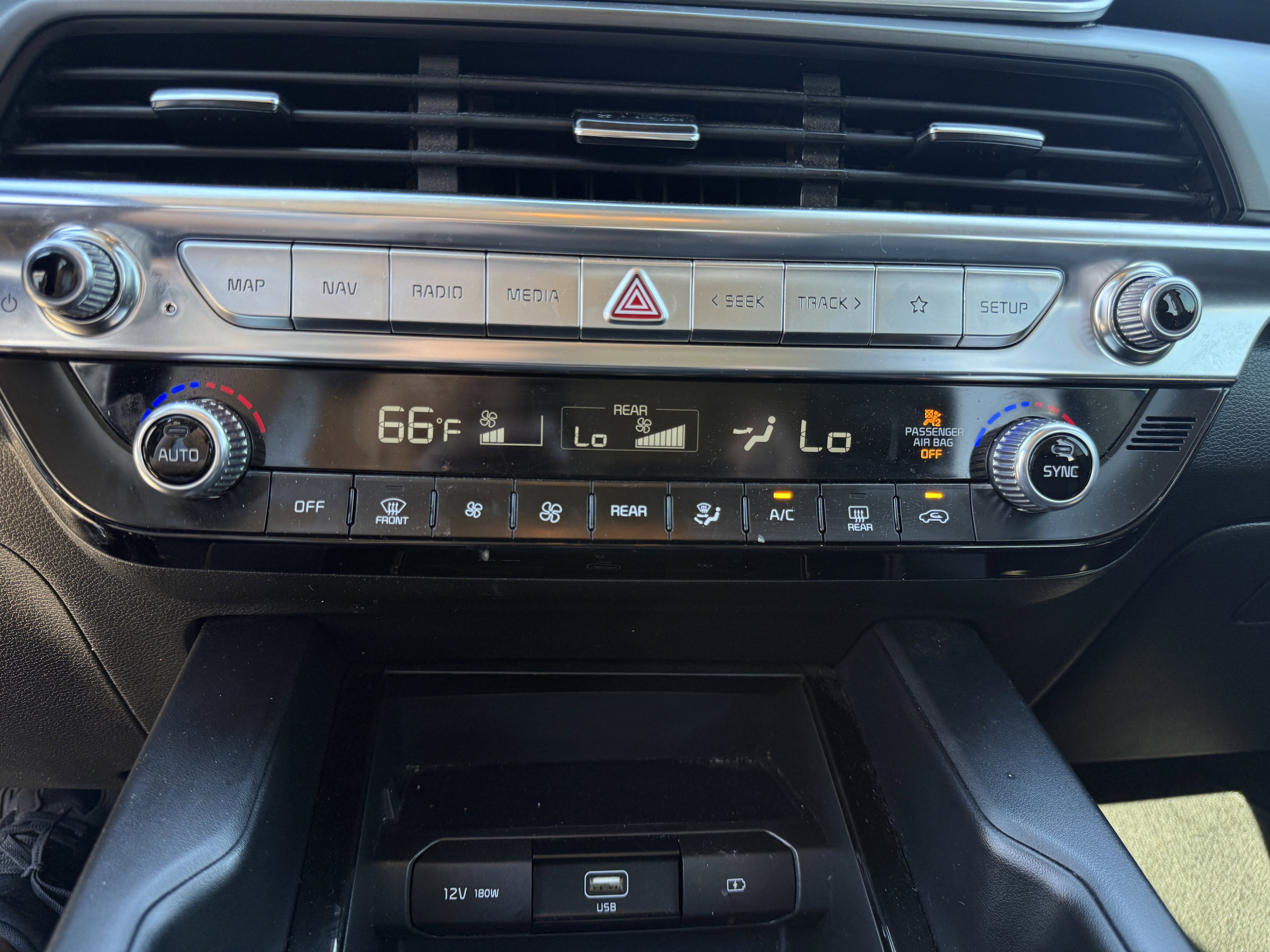 2022 Kia Telluride LX