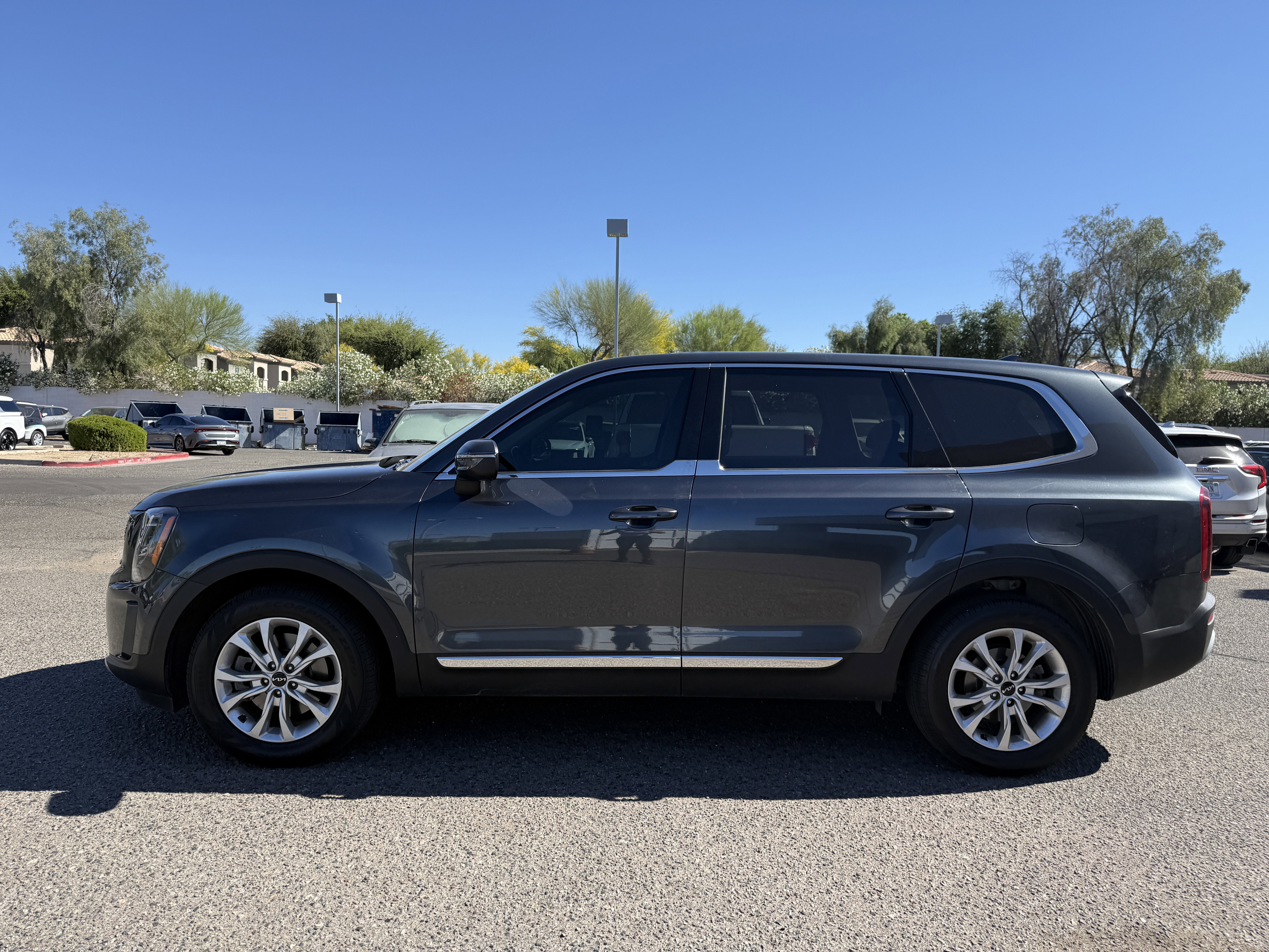 2022 Kia Telluride LX