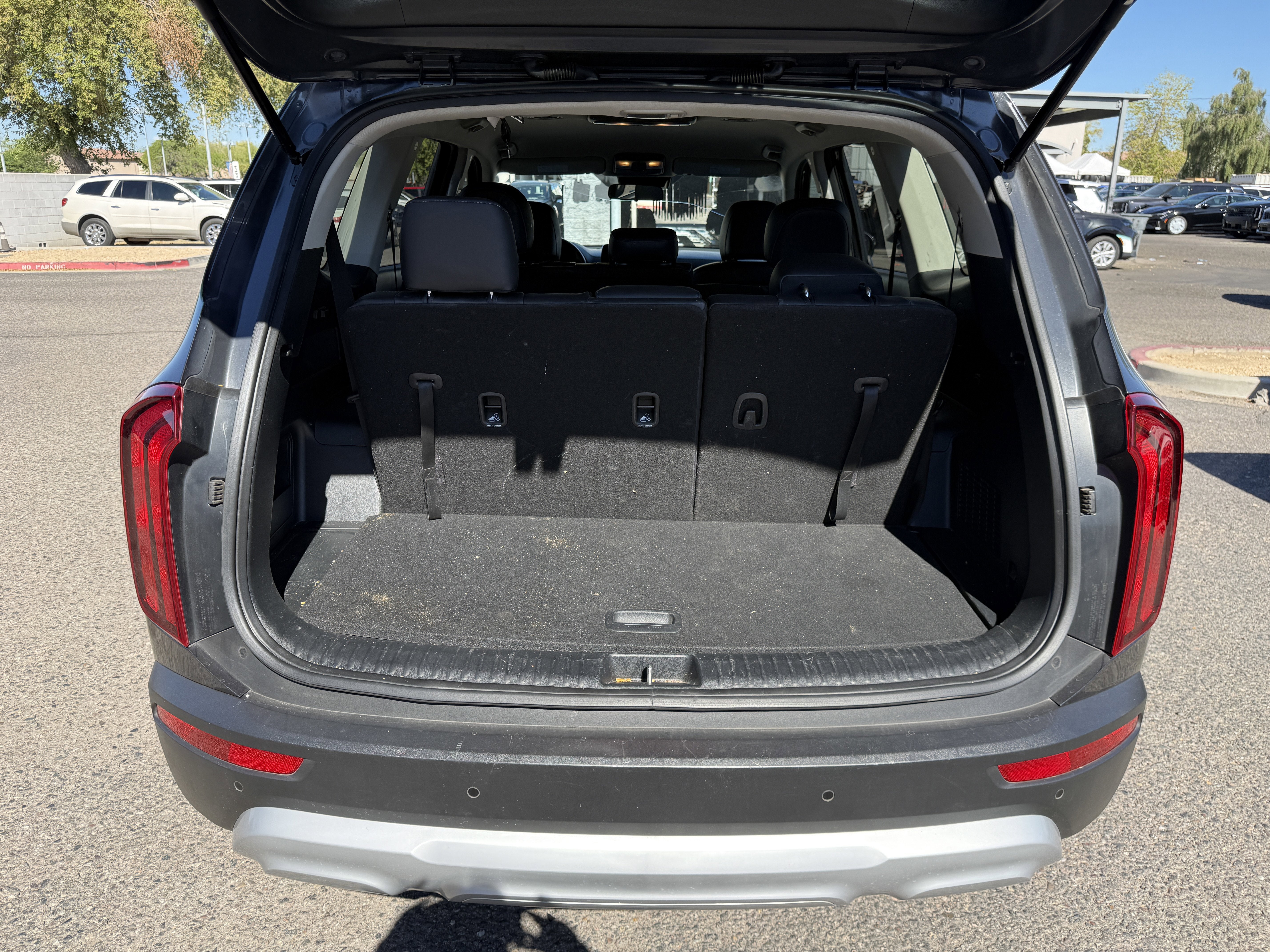 2022 Kia Telluride LX