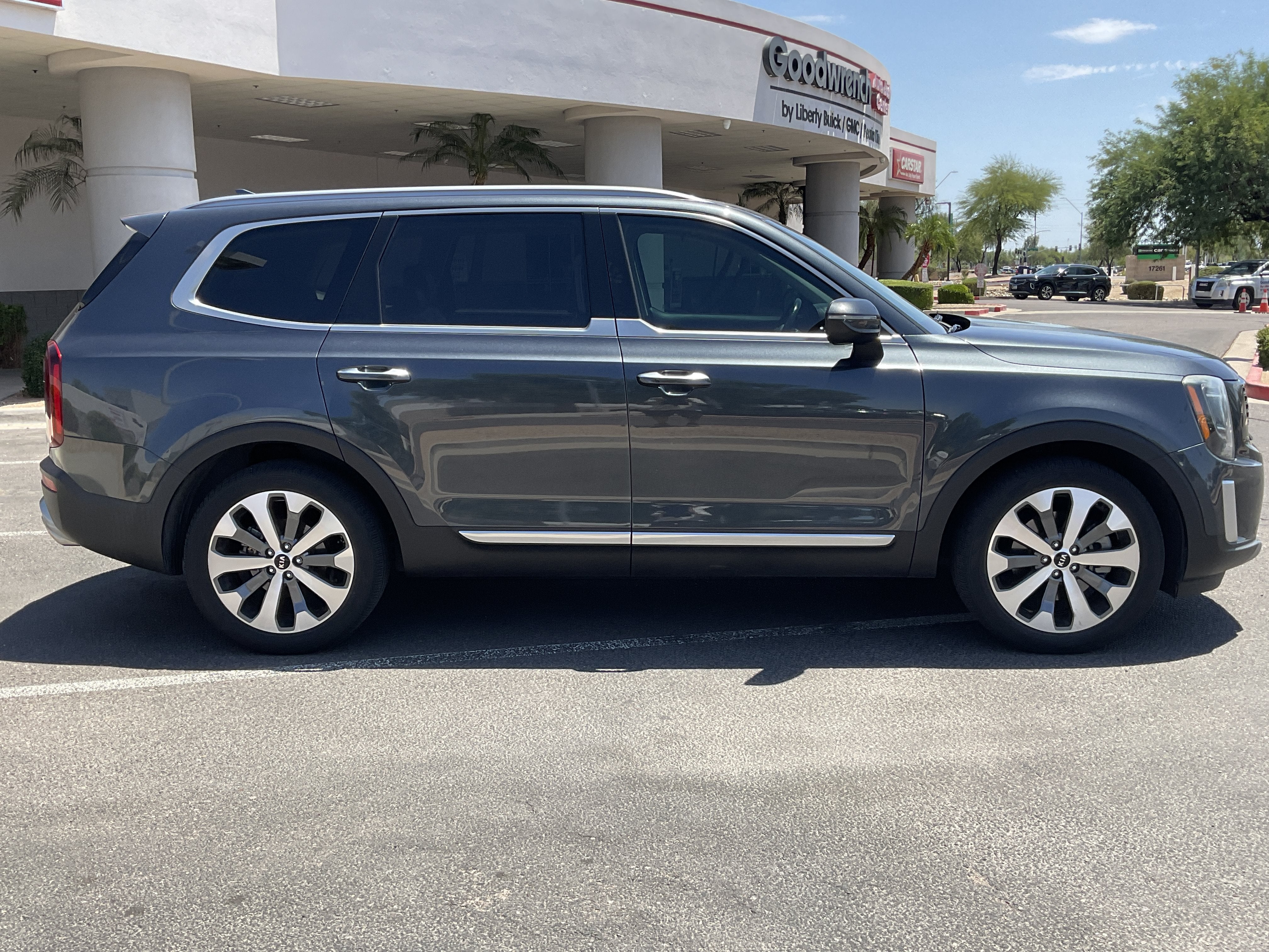 2020 Kia Telluride S