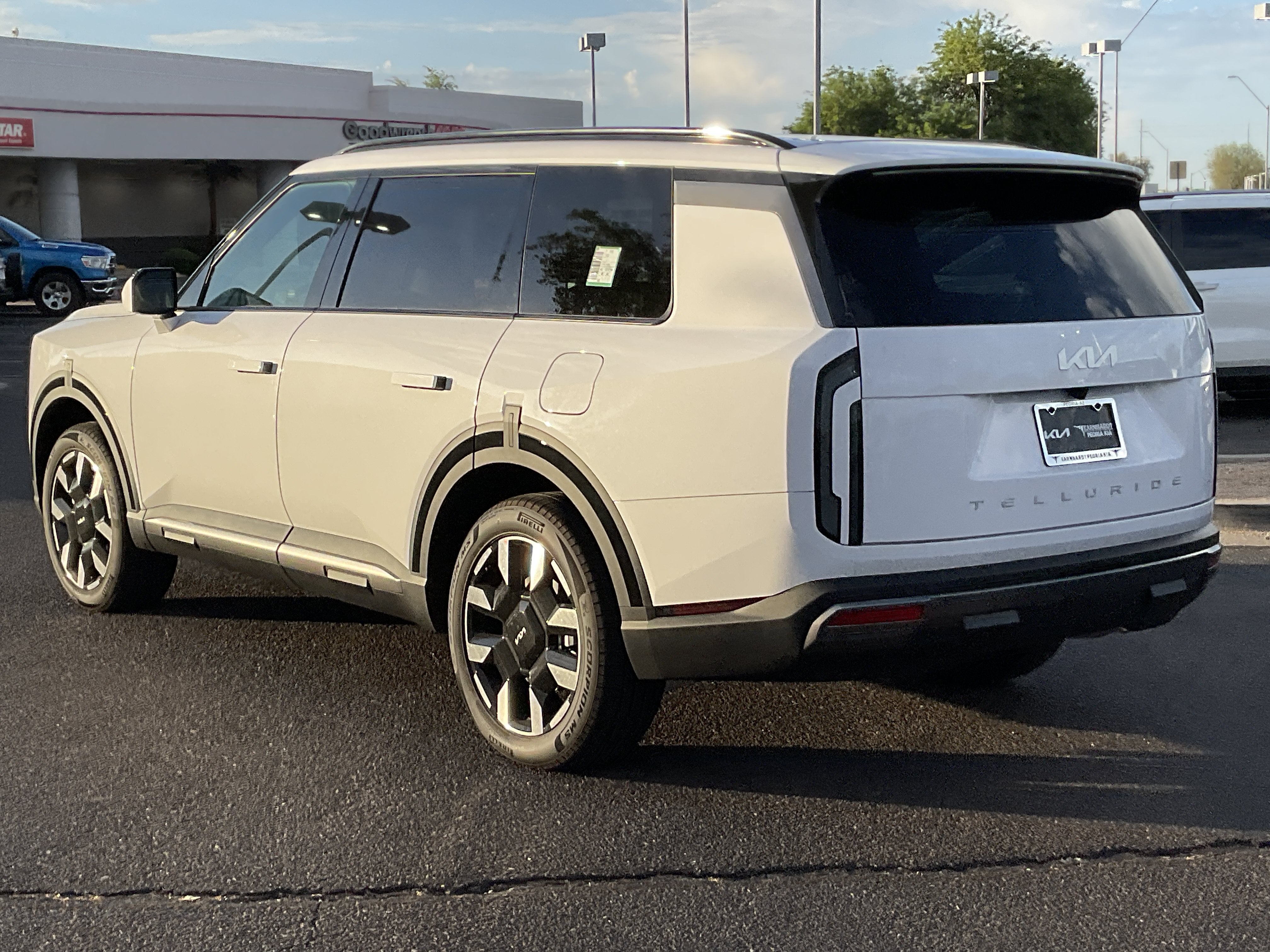 2027 Kia Telluride S
