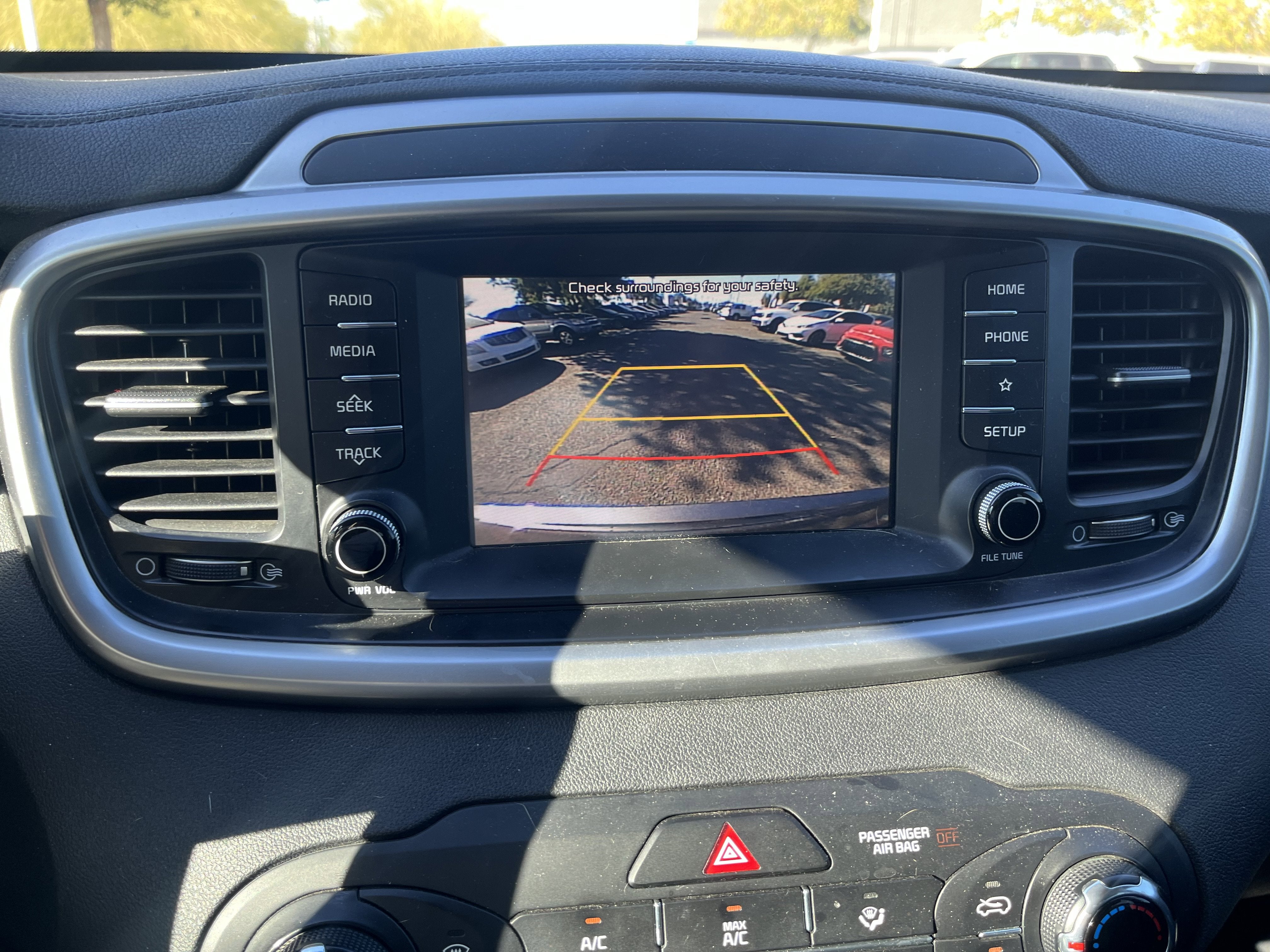 2019 Kia Sorento L**1 OWNER CLN CF**