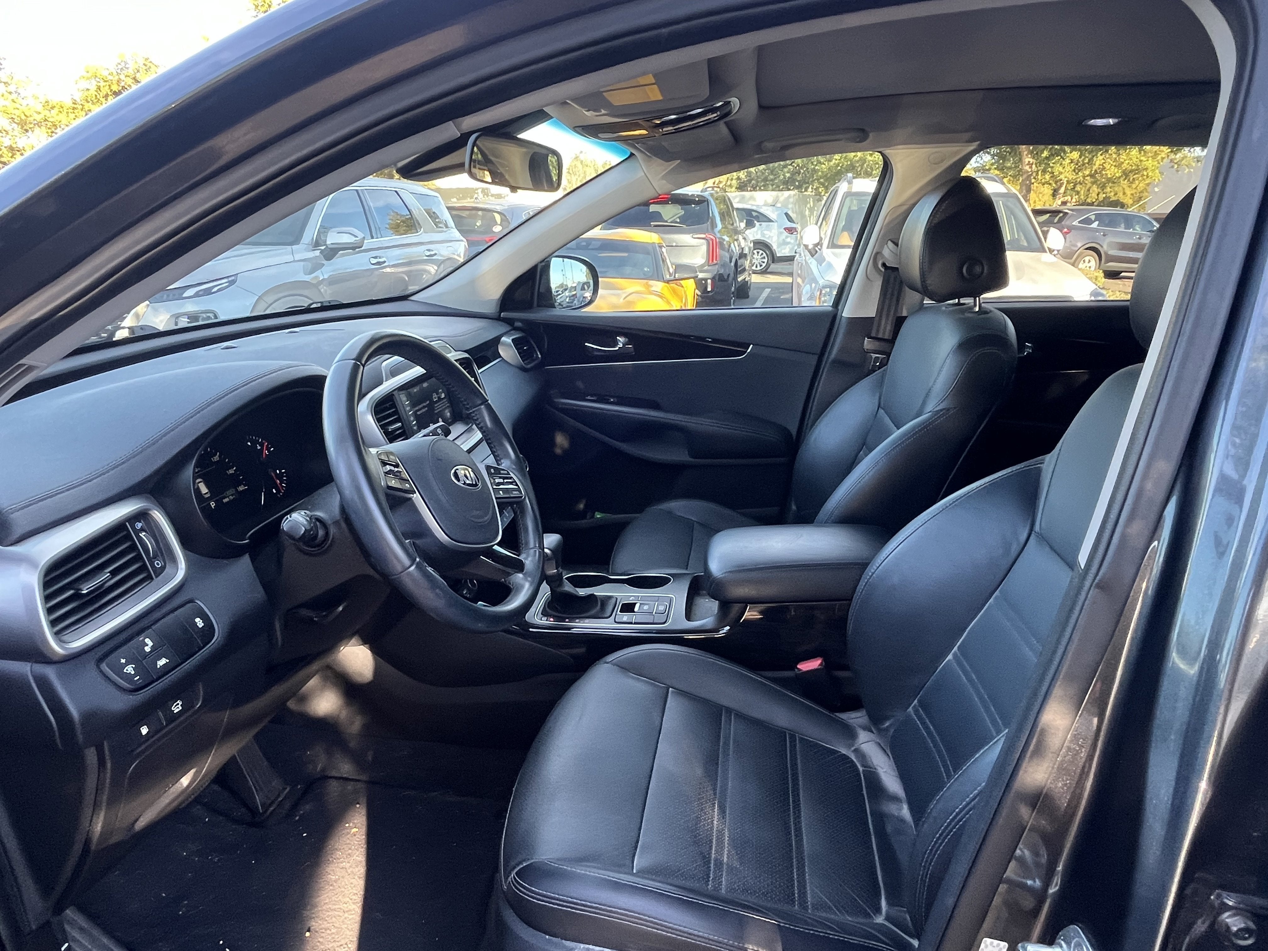 2020 Kia Sorento EX V6