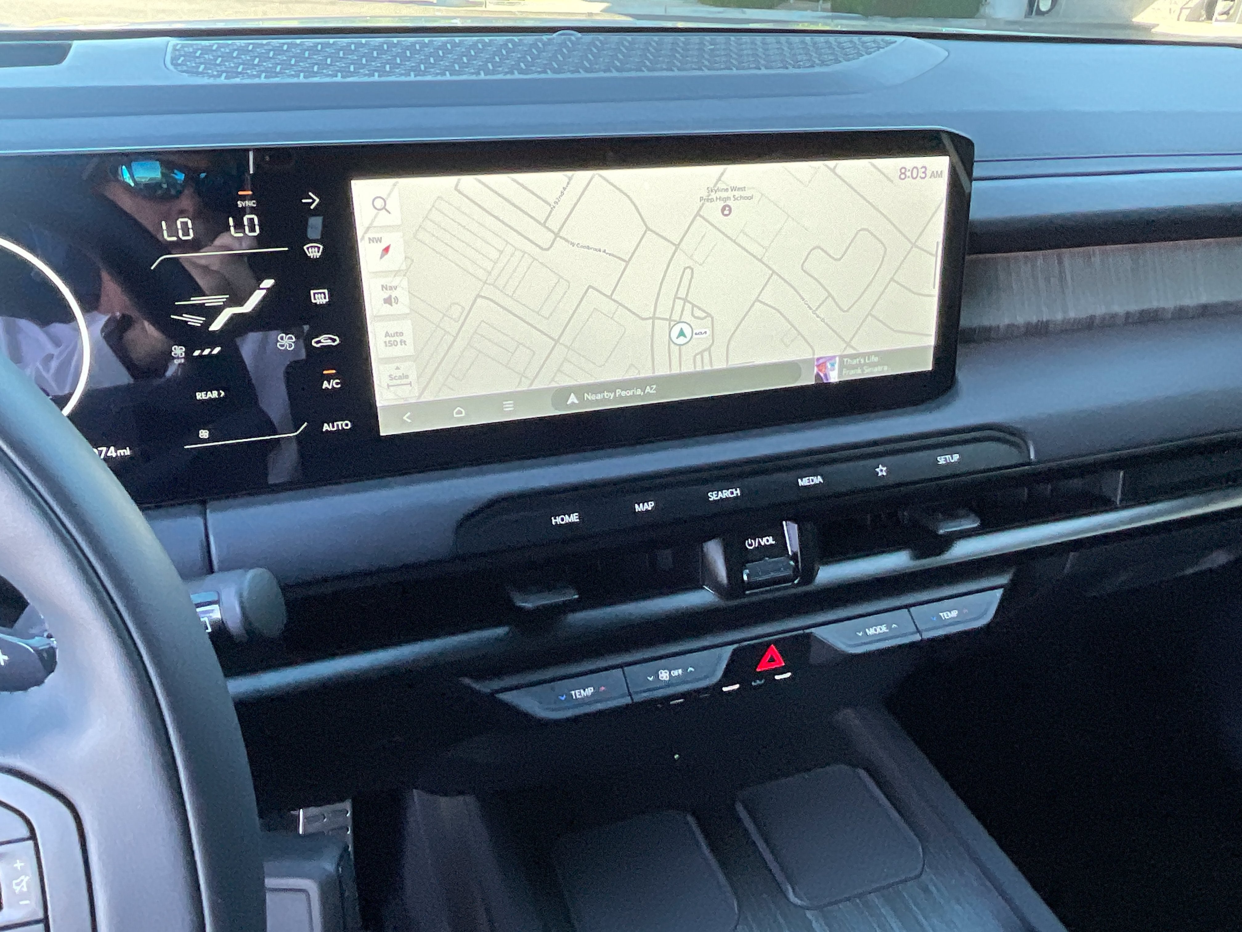 2027 Kia Telluride SX-Prestige**ALMOST NEW