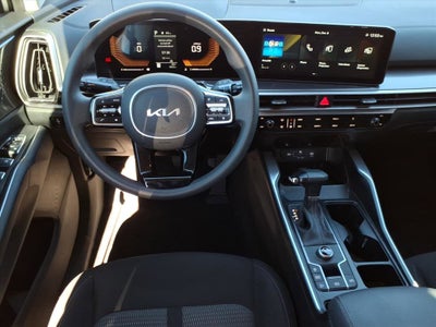 2025 Kia Sorento LX