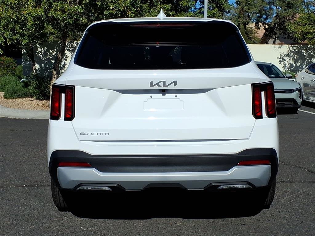 2025 Kia Sorento LX