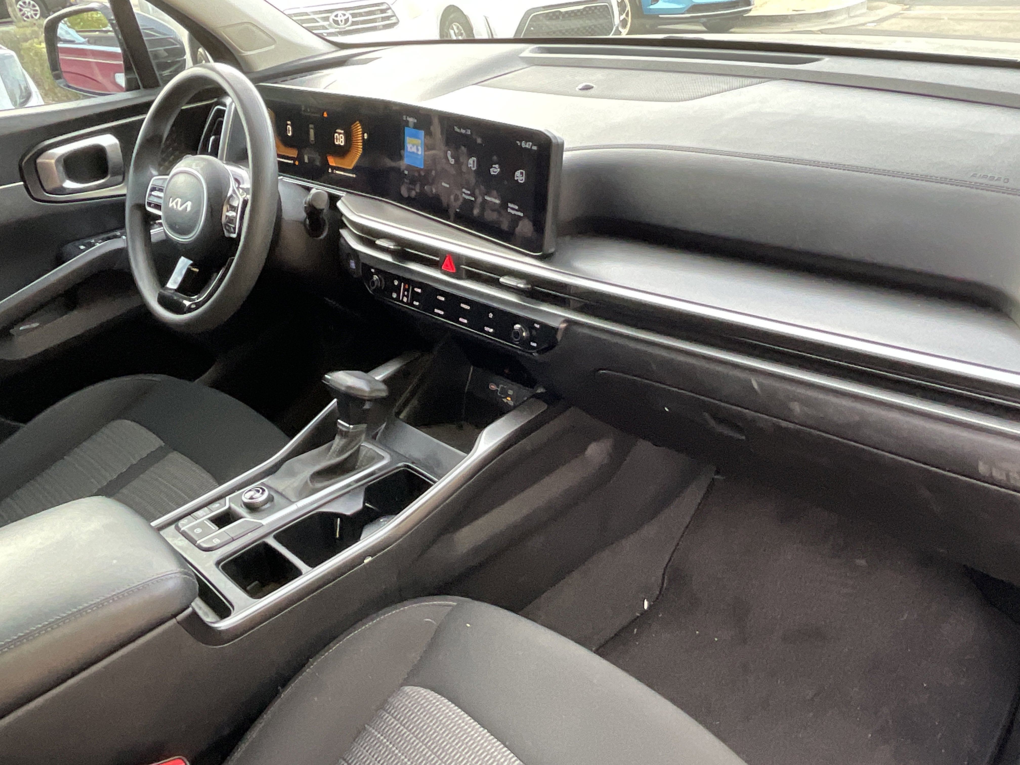 2024 Kia Sorento LX* 1 OWNER/ CLN CARFAX