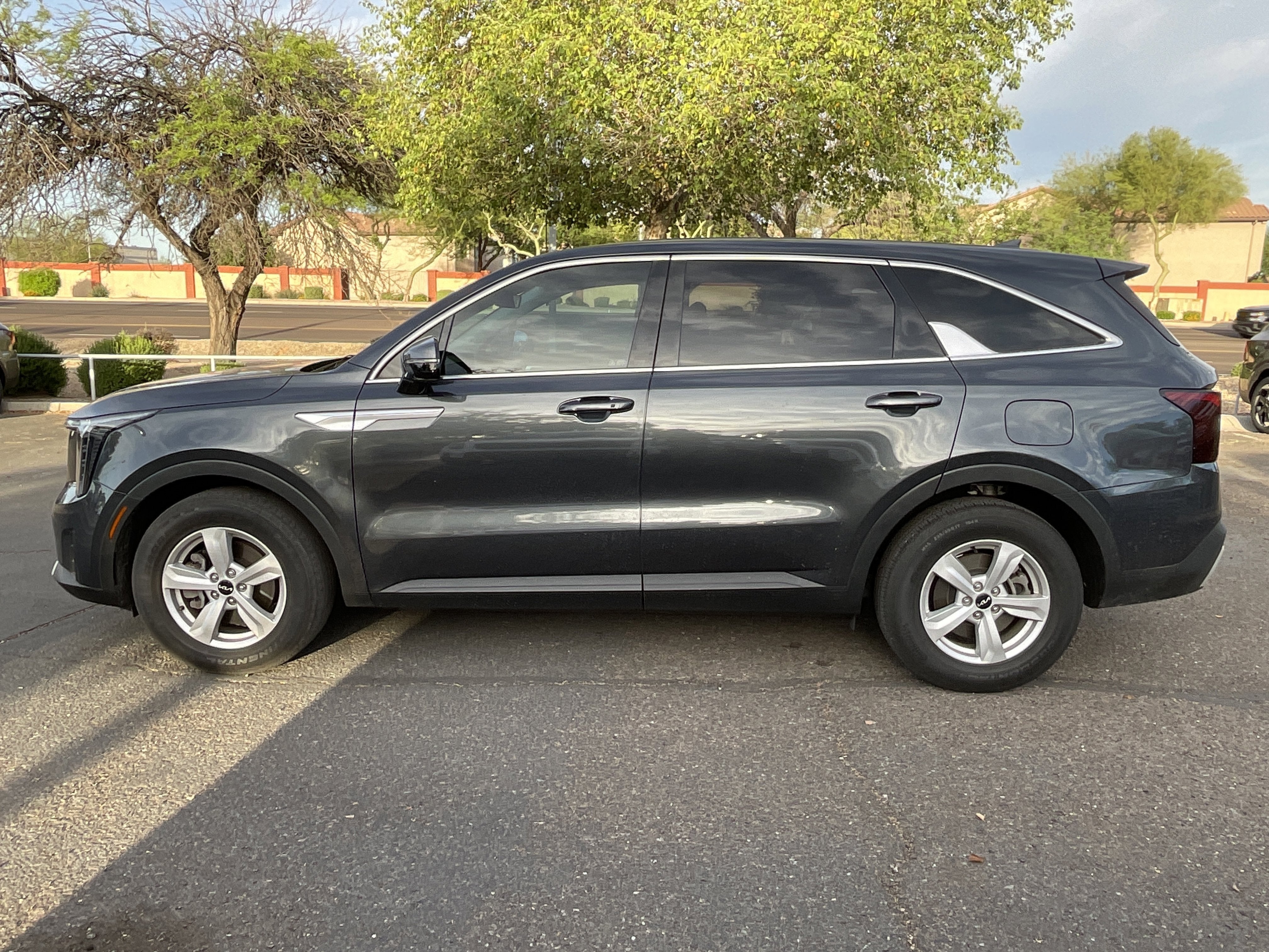 2024 Kia Sorento LX* 1 OWNER/ CLN CARFAX