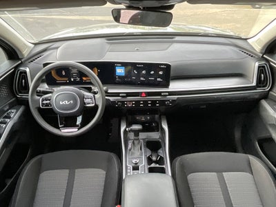 2024 Kia Sorento LX* 1 OWNER/ CLN CARFAX