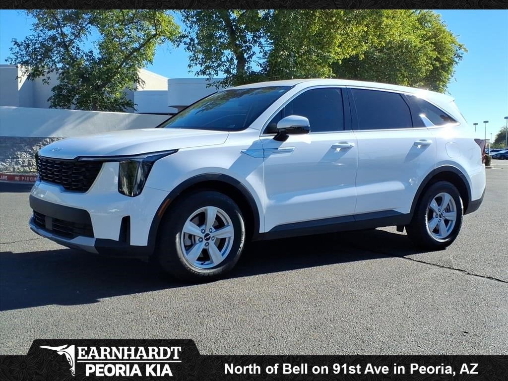 2025 Kia Sorento LX