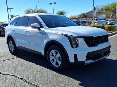 2025 Kia Sorento LX