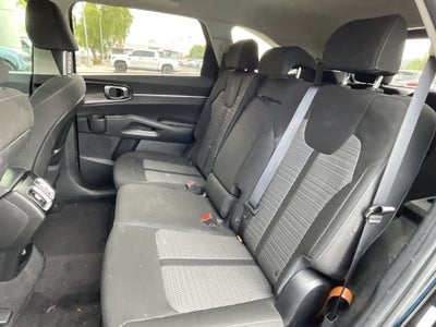 2023 Kia Sorento LX***CF CERT 1 OWNER**