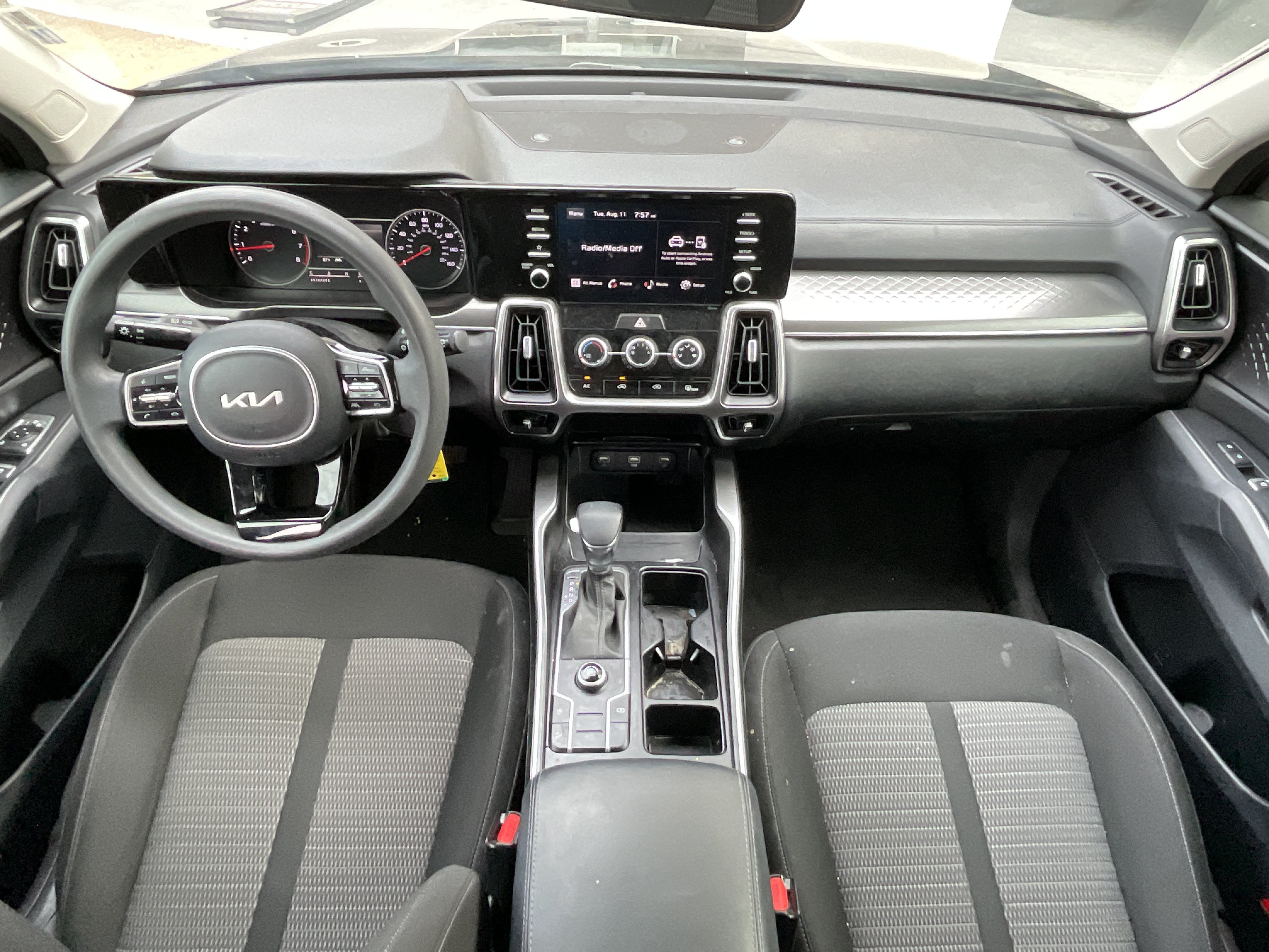 2023 Kia Sorento LX***CF CERT 1 OWNER**