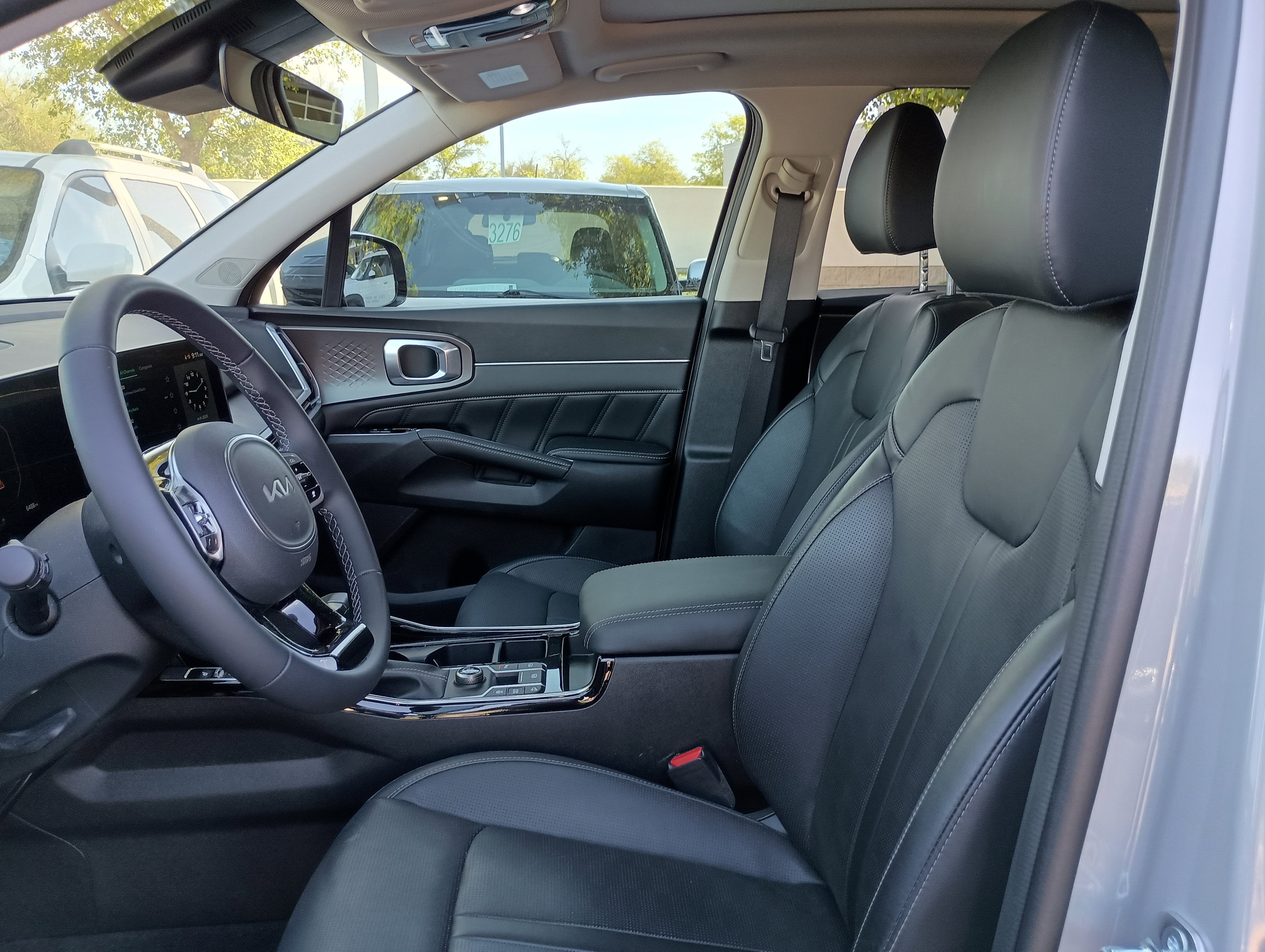 2025 Kia Sorento SX**ONLY 6K MILES STILL LIKE NEW