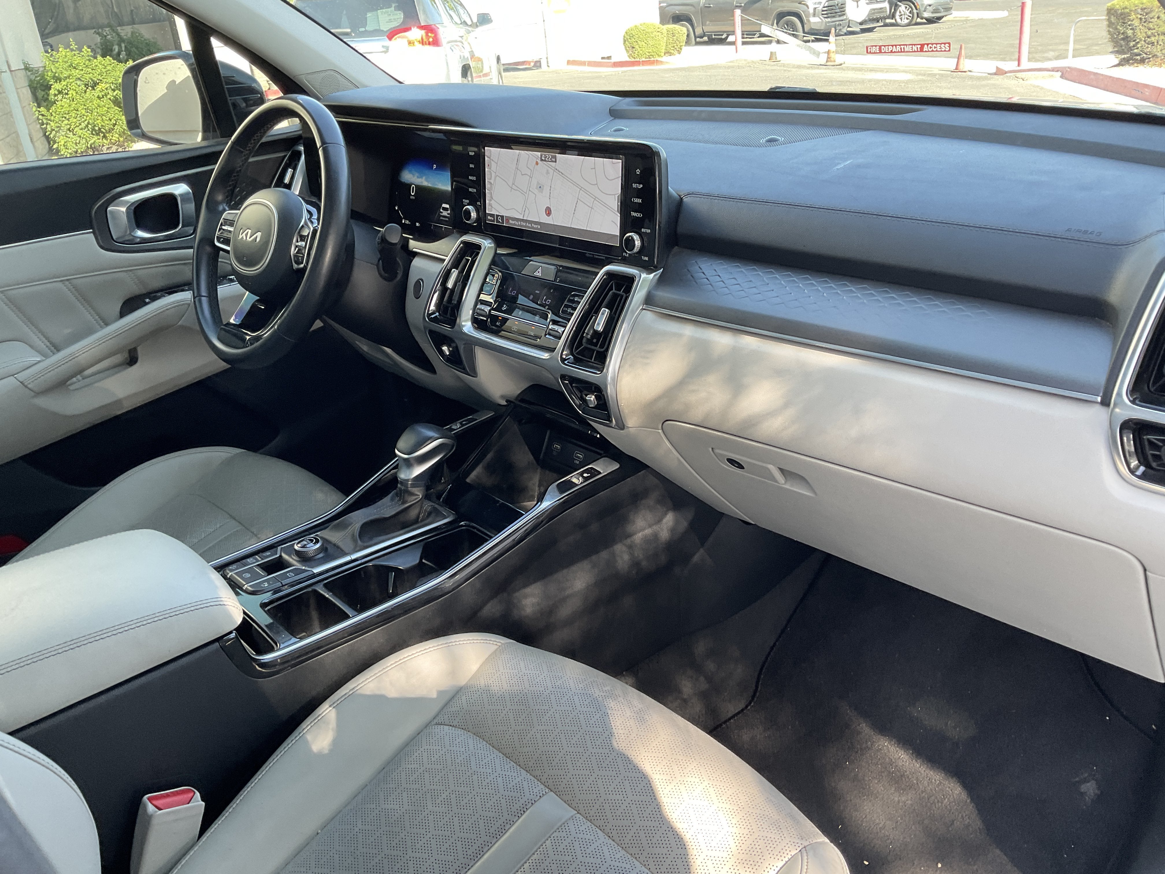 2023 Kia Sorento SX