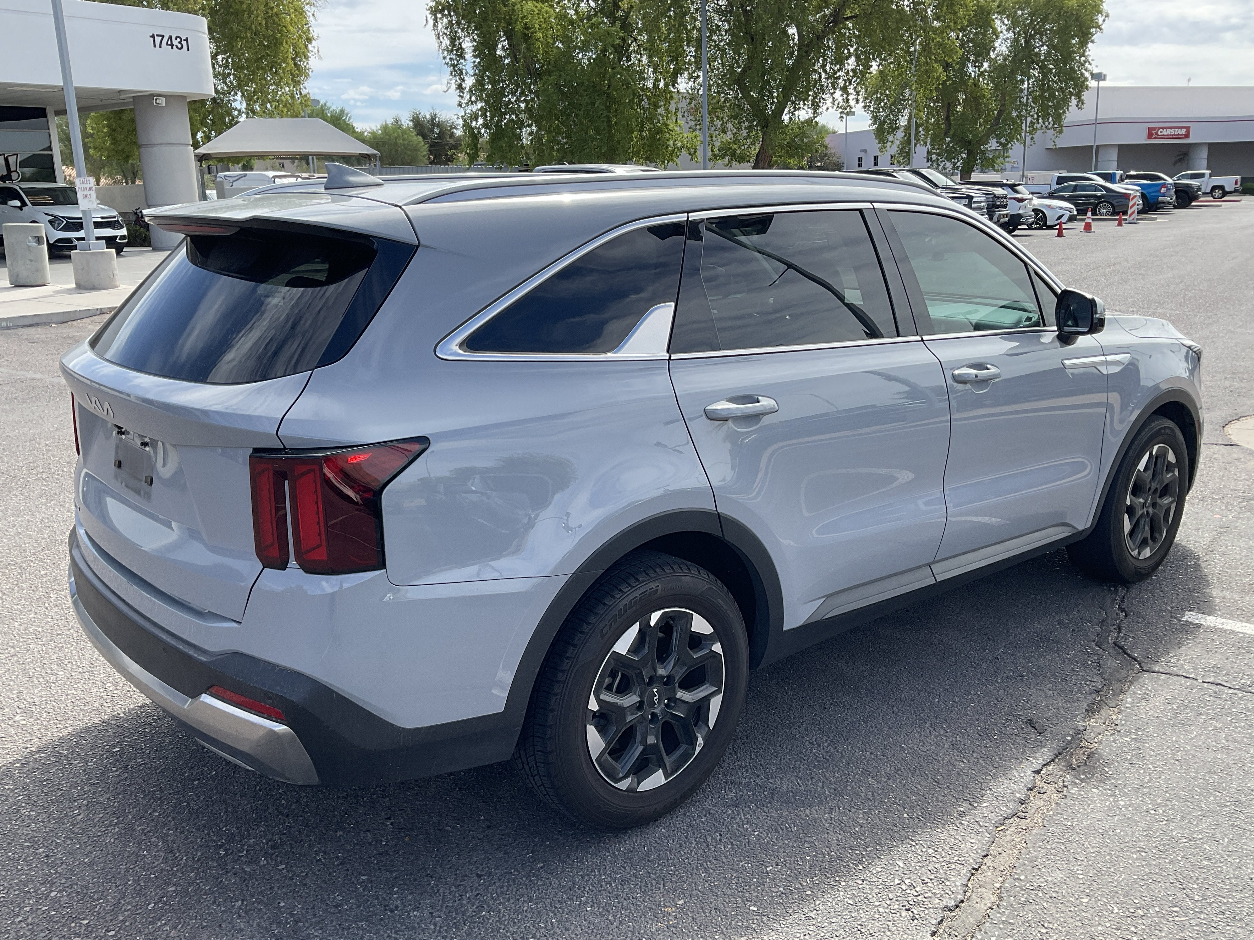 2024 Kia Sorento S