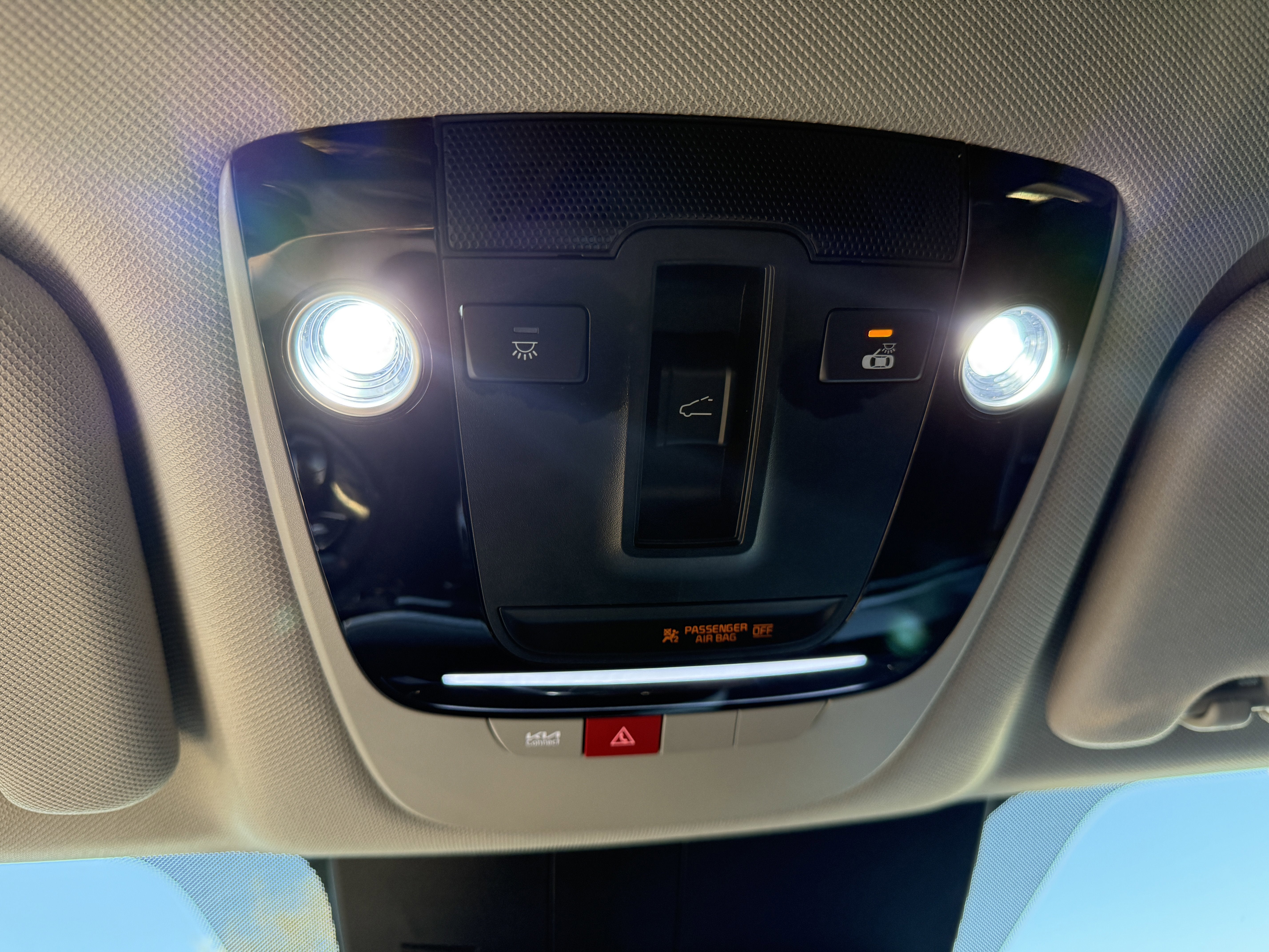 2025 Kia Sorento S* 1 OWNER