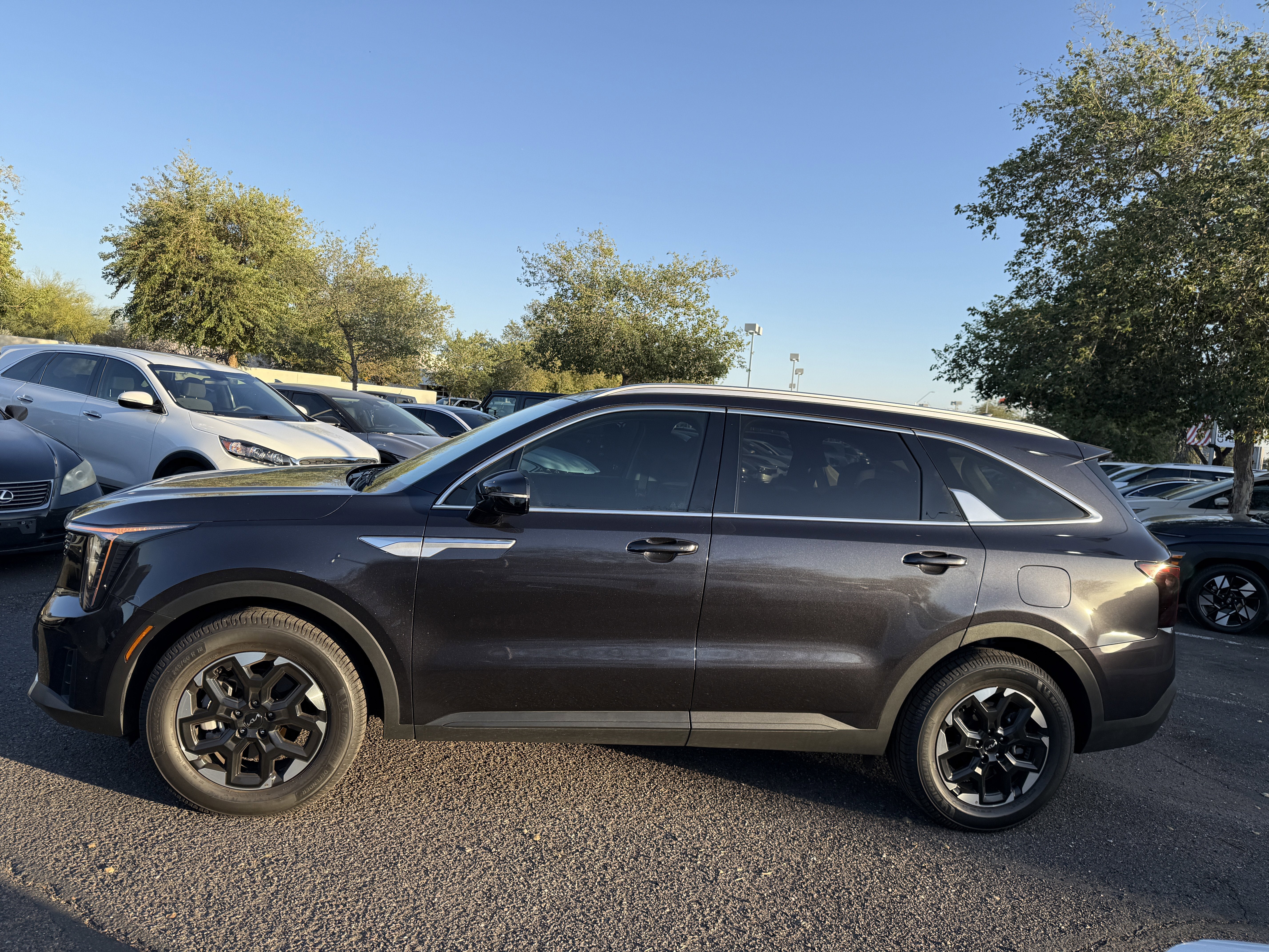 2025 Kia Sorento S* 1 OWNER