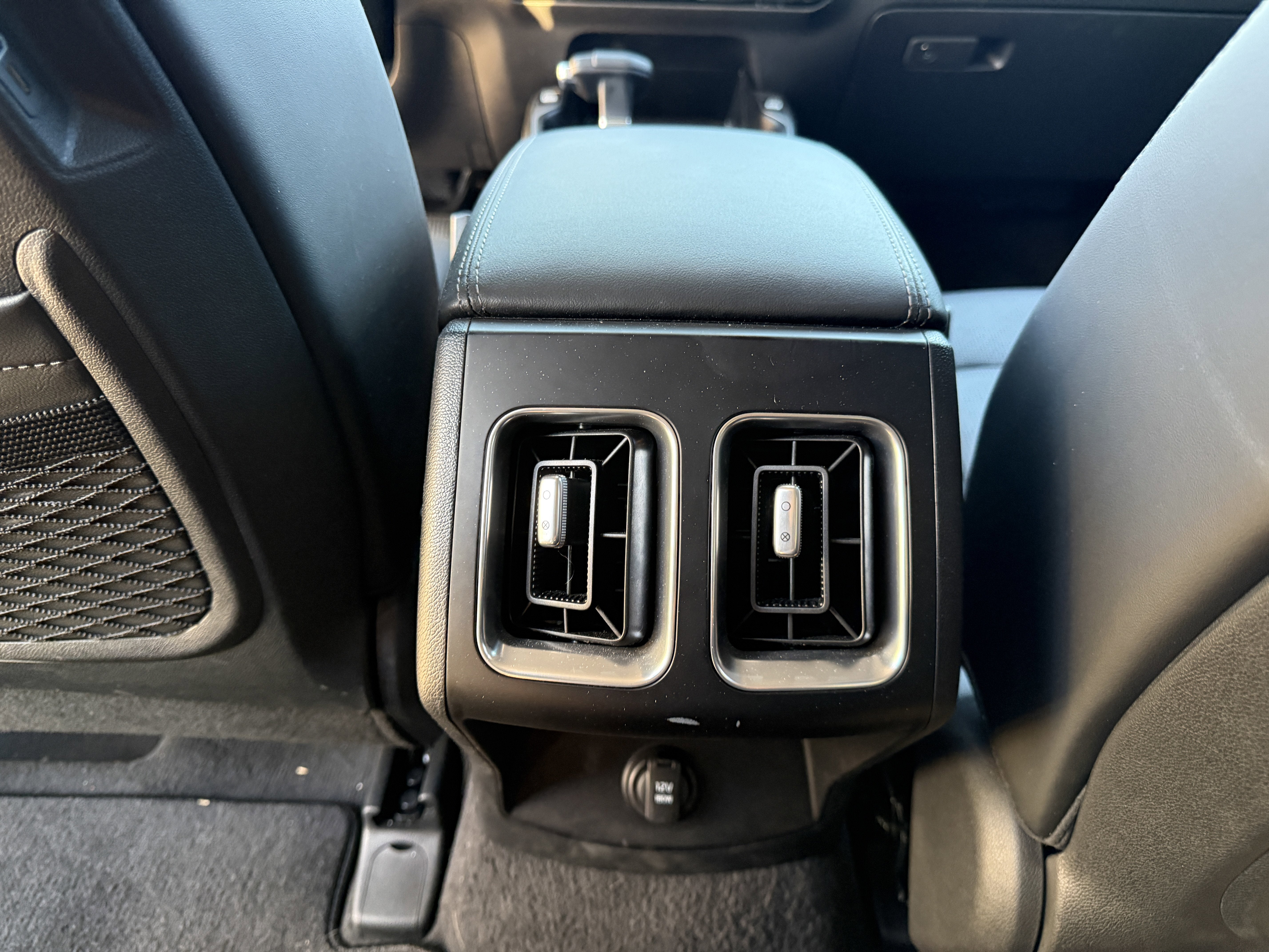 2025 Kia Sorento S* 1 OWNER