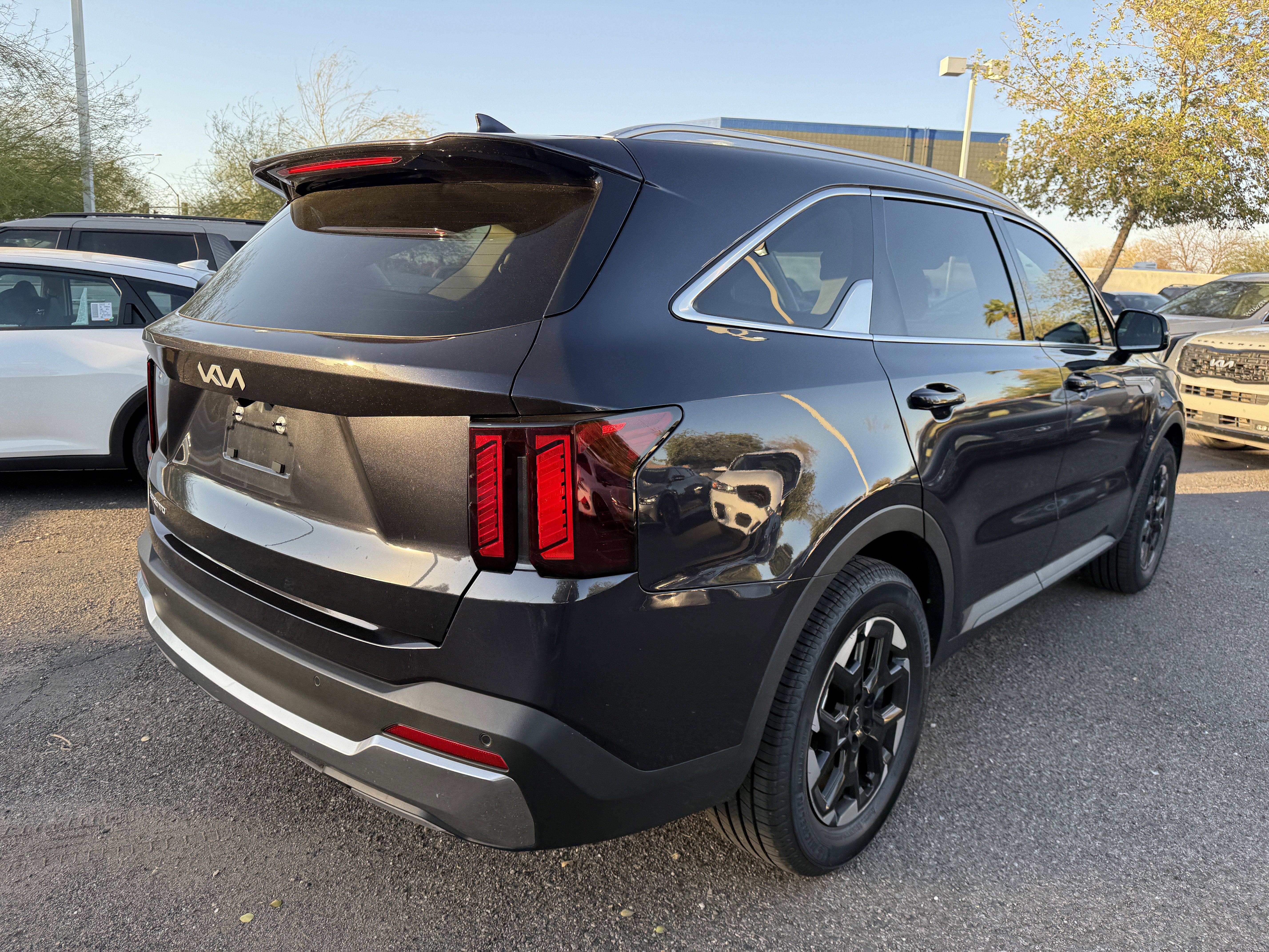 2025 Kia Sorento S* 1 OWNER