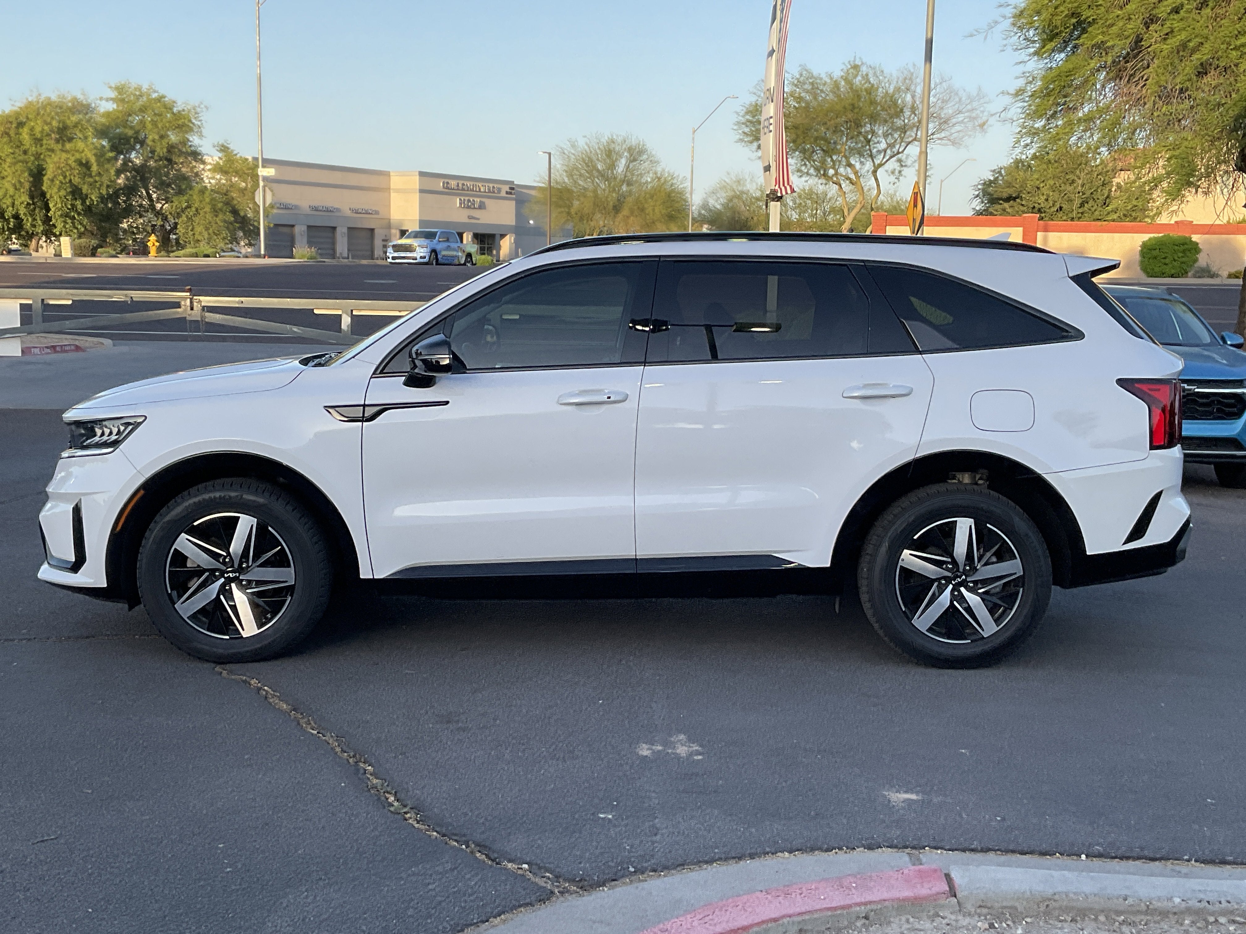 2023 Kia Sorento S* 1 OWNER/ LOW MILES