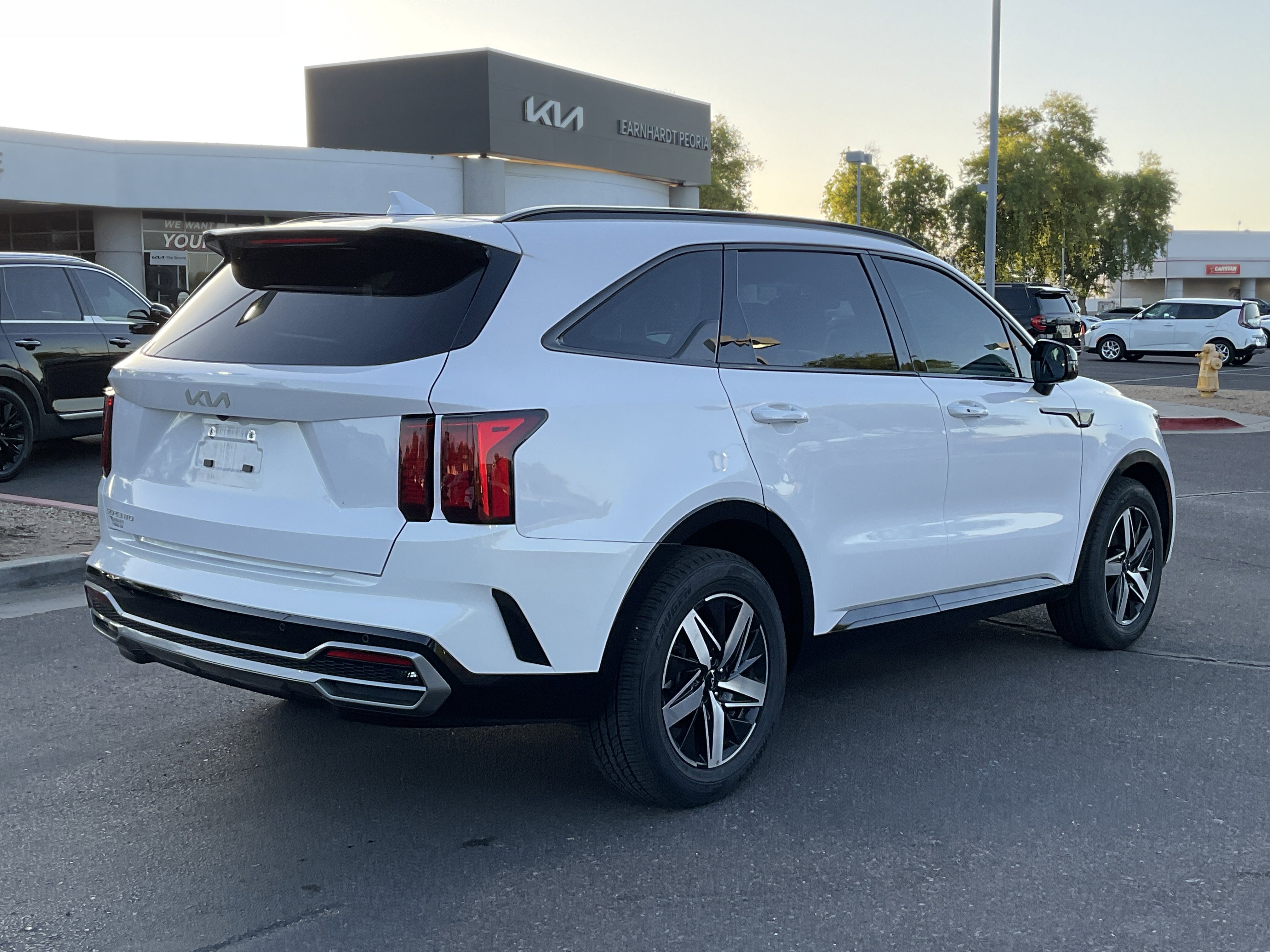2023 Kia Sorento S* 1 OWNER/ LOW MILES