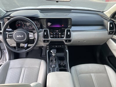 2023 Kia Sorento S* 1 OWNER/ LOW MILES