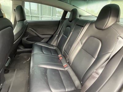 2023 Tesla Model 3 RWD