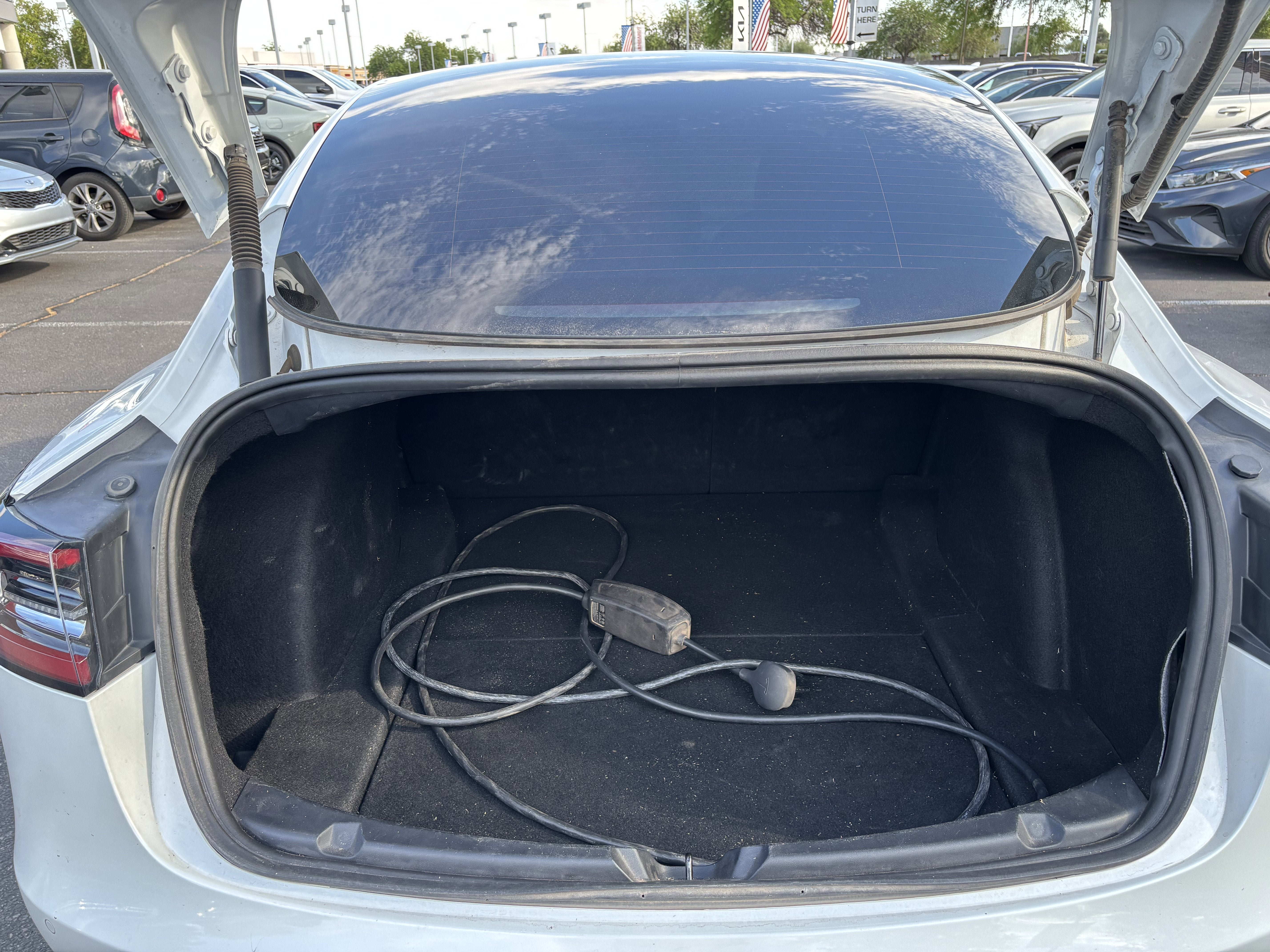 2022 Tesla Model 3 Long Range**1 OWNER CLN CF*