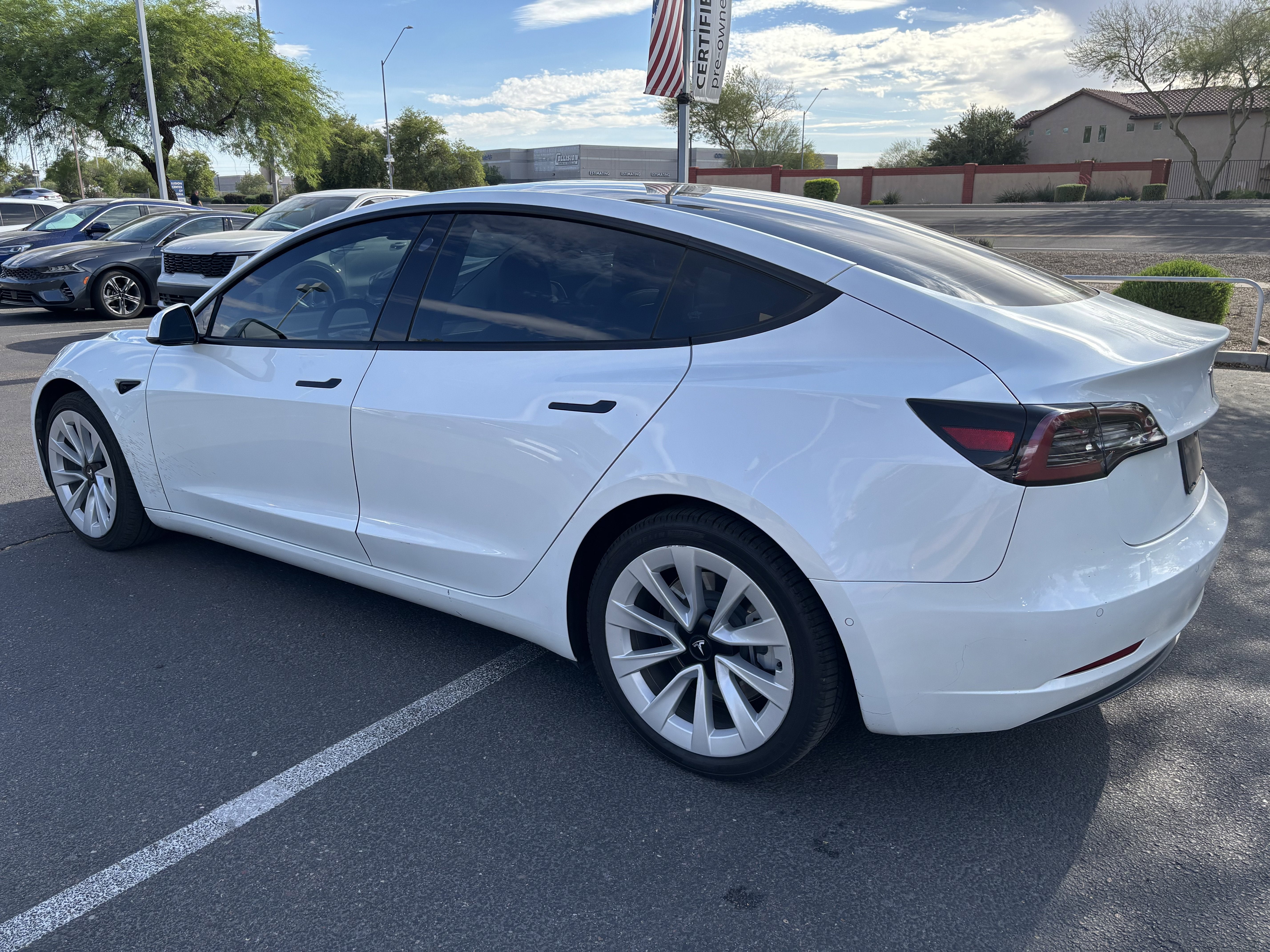 2022 Tesla Model 3 Long Range**1 OWNER CLN CF*