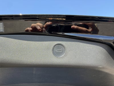 2022 Tesla Model Y Long Range* 1 OWNER