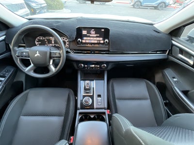 2022 Mitsubishi Outlander ES