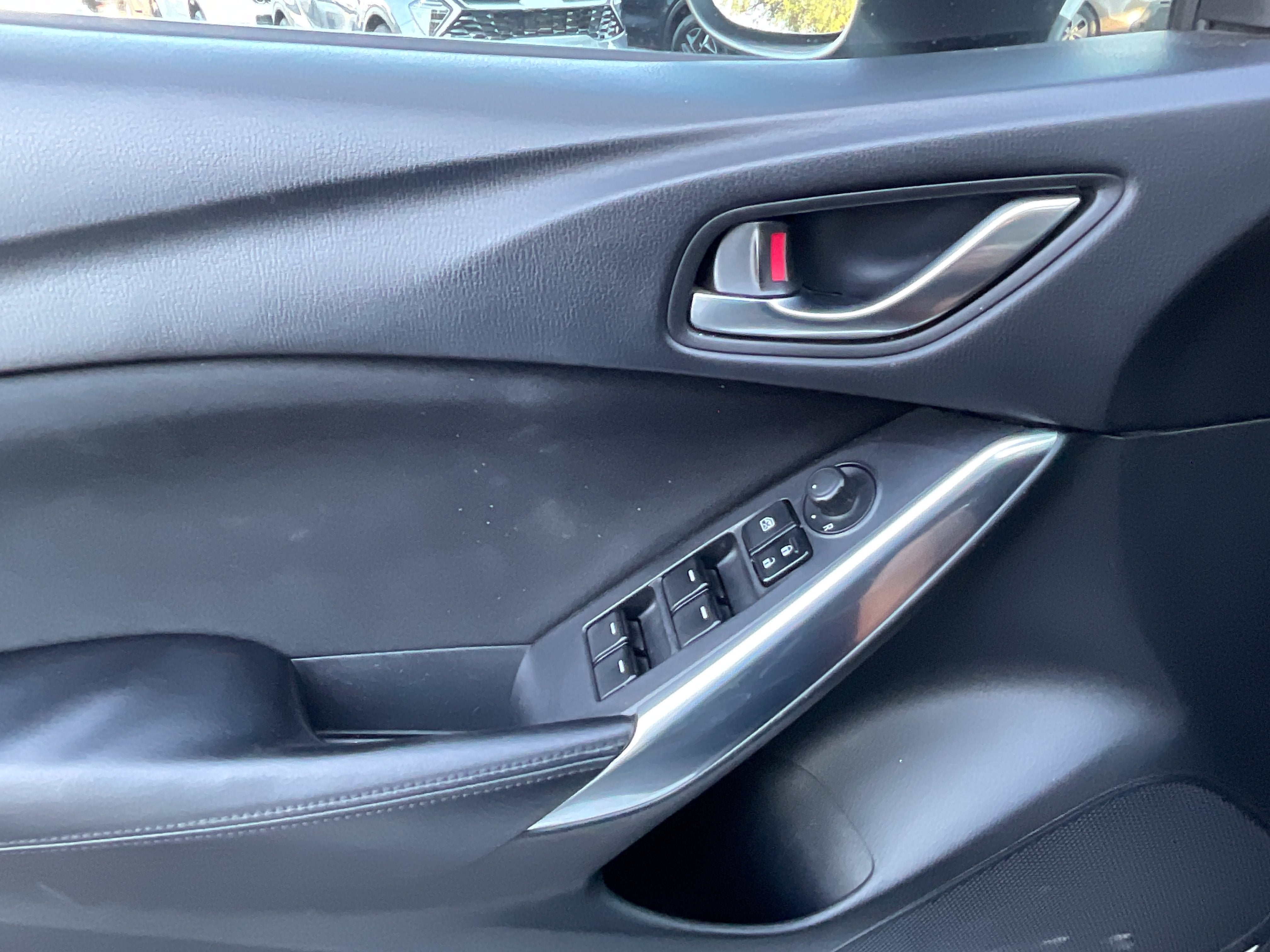 2015 Mazda Mazda6 i Sport