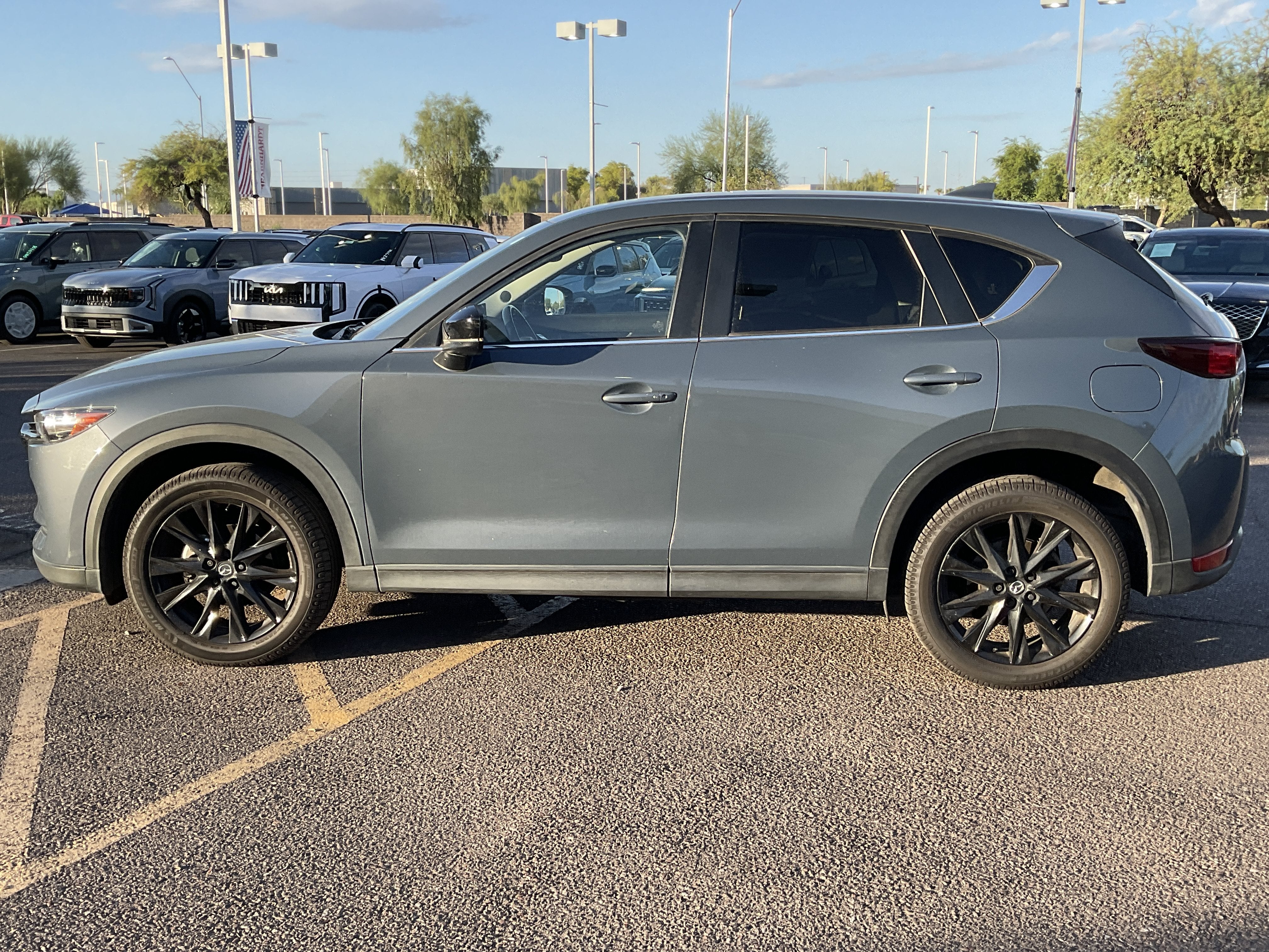 2021 Mazda Mazda CX-5 Carbon Edition