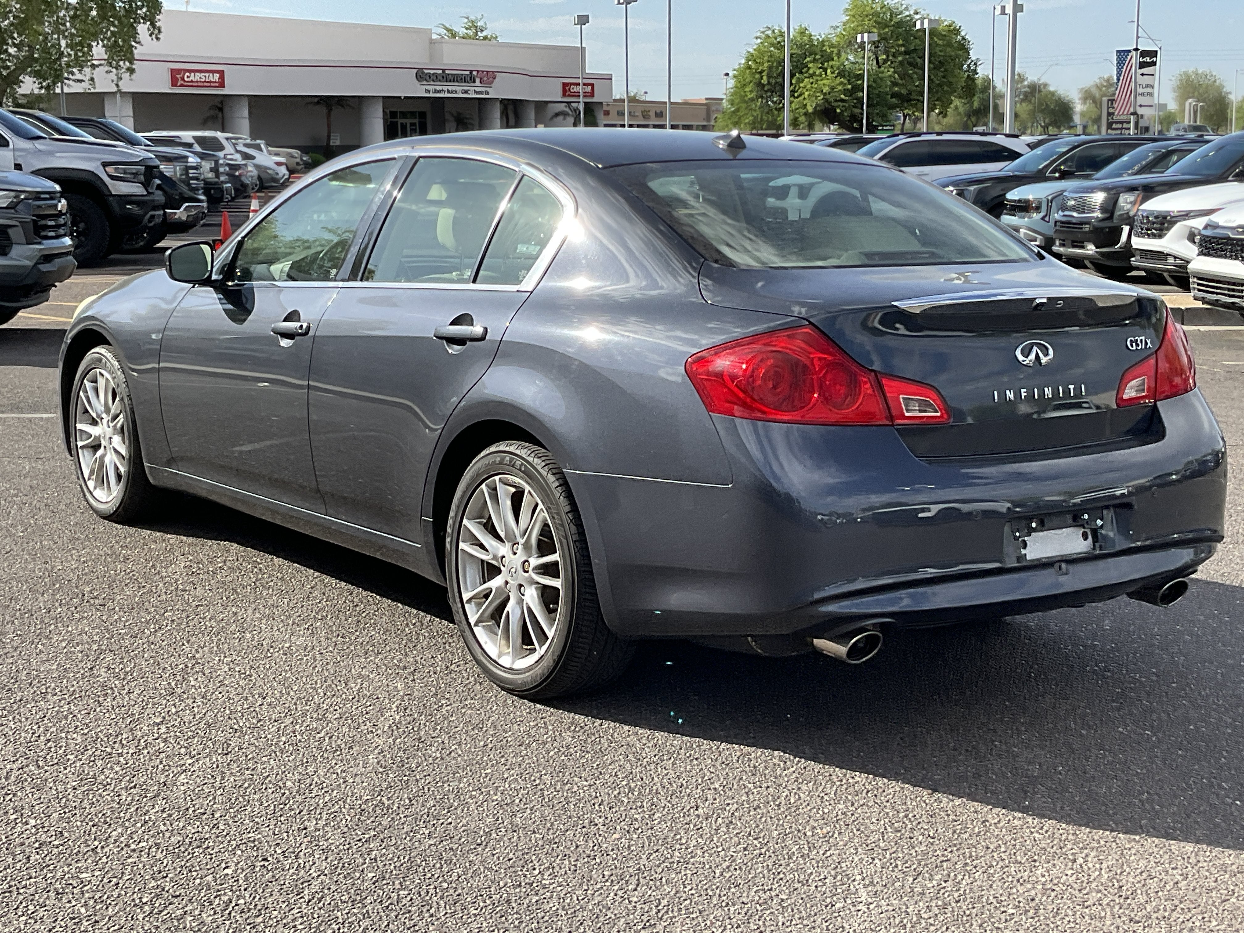 2011 INFINITI G37 Sedan x**2 OWNER TONS OF SERVICE