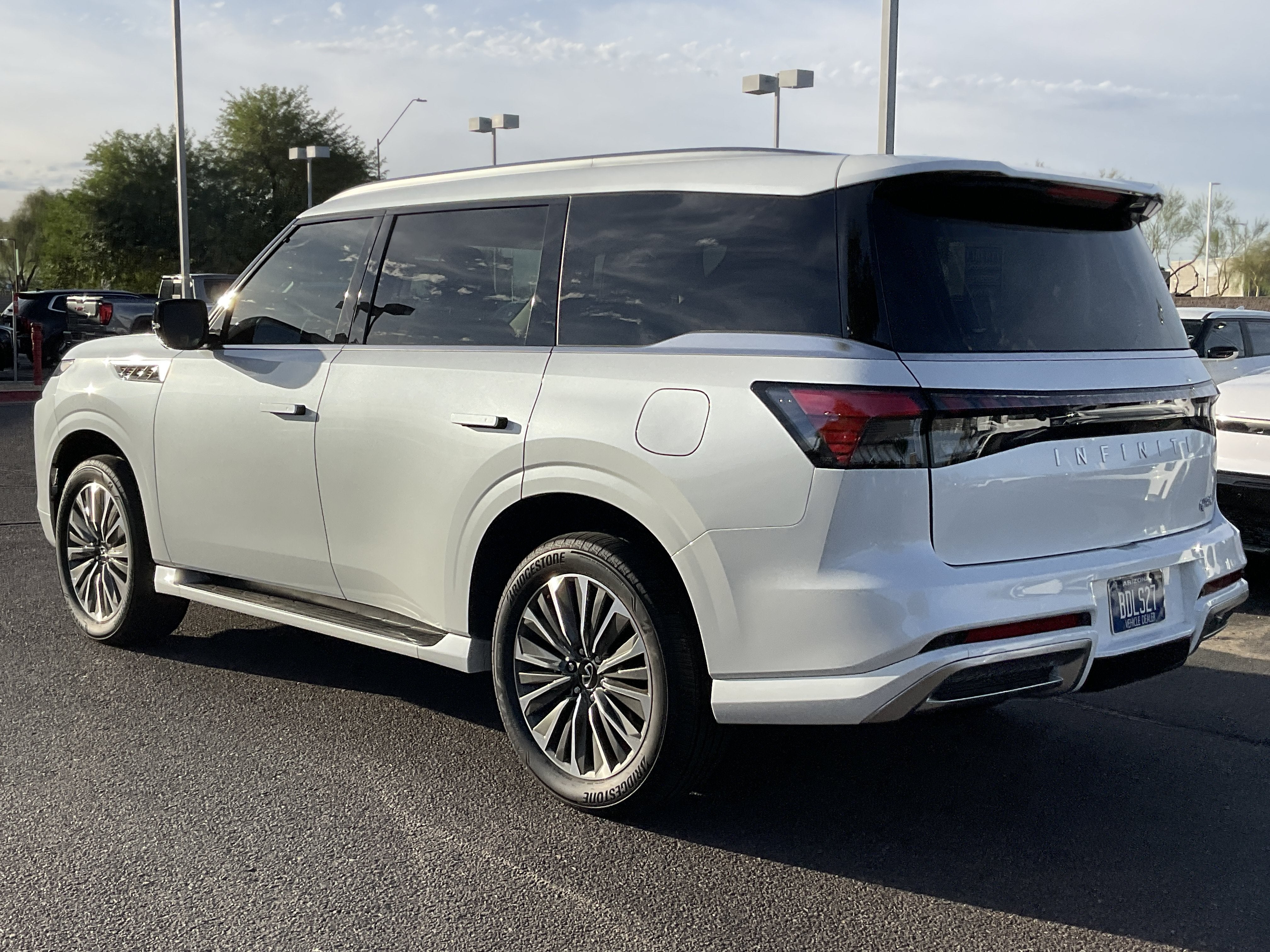 2027 INFINITI QX80 LUXE**MSRP WAS $95K