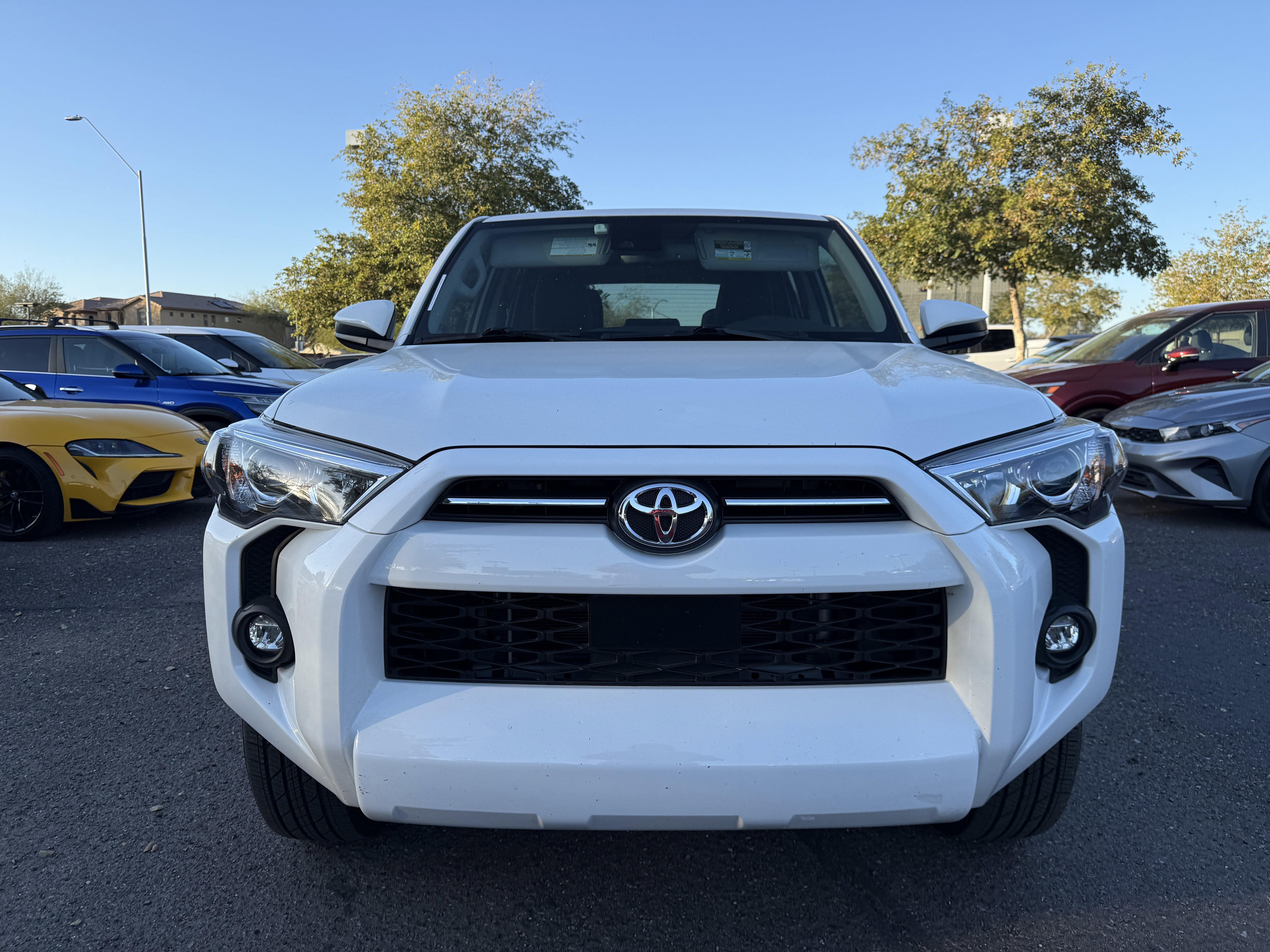 2023 Toyota 4Runner SR5**1 OWNER CLN CF8*