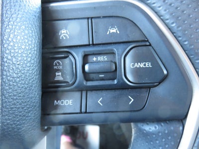 2025 Toyota 4Runner SR5**1 OWNER STILL LOOKS NEW