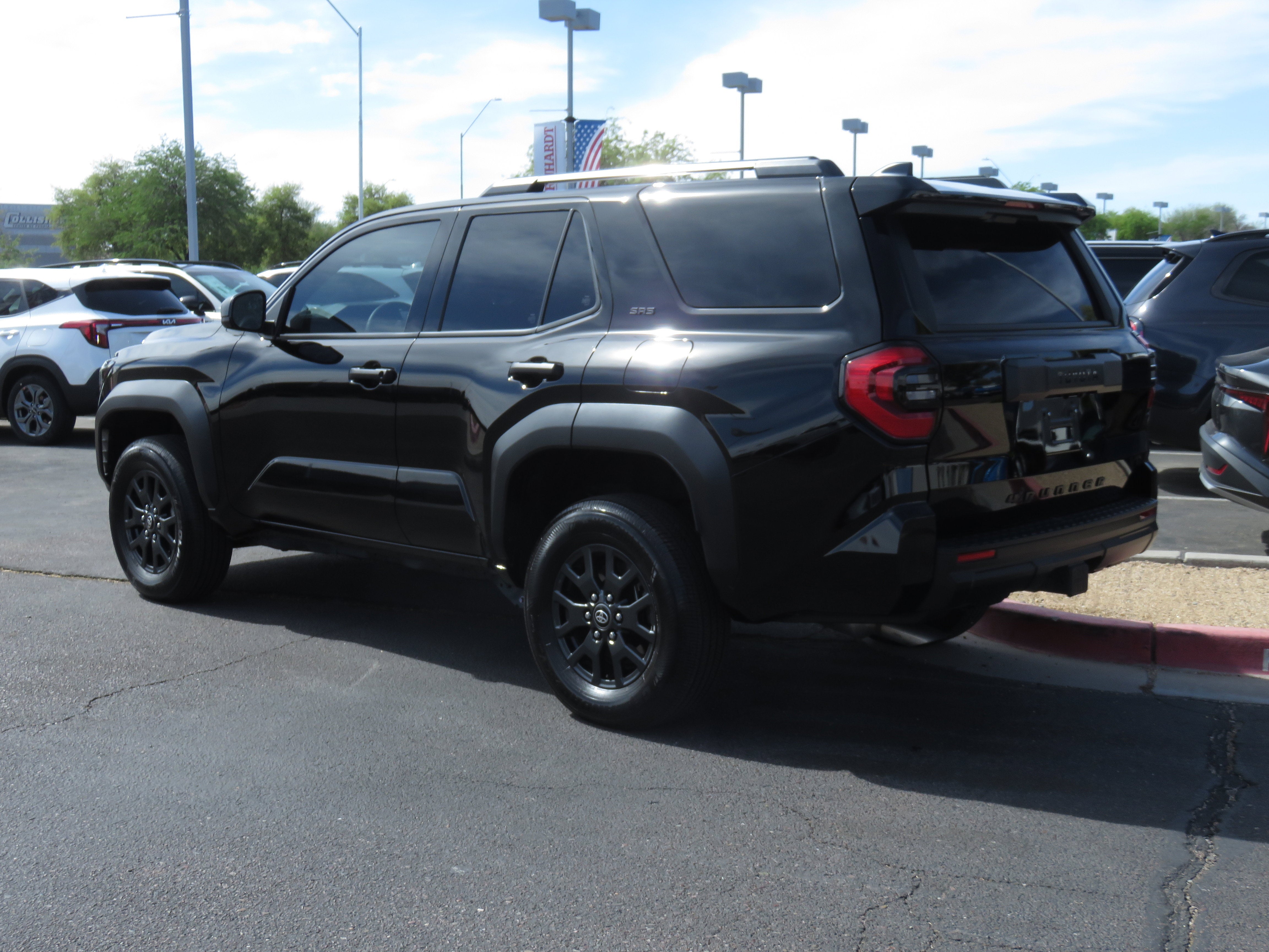 2025 Toyota 4Runner SR5**1 OWNER STILL LOOKS NEW