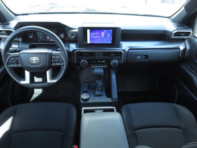 2025 Toyota 4Runner SR5**1 OWNER STILL LOOKS NEW