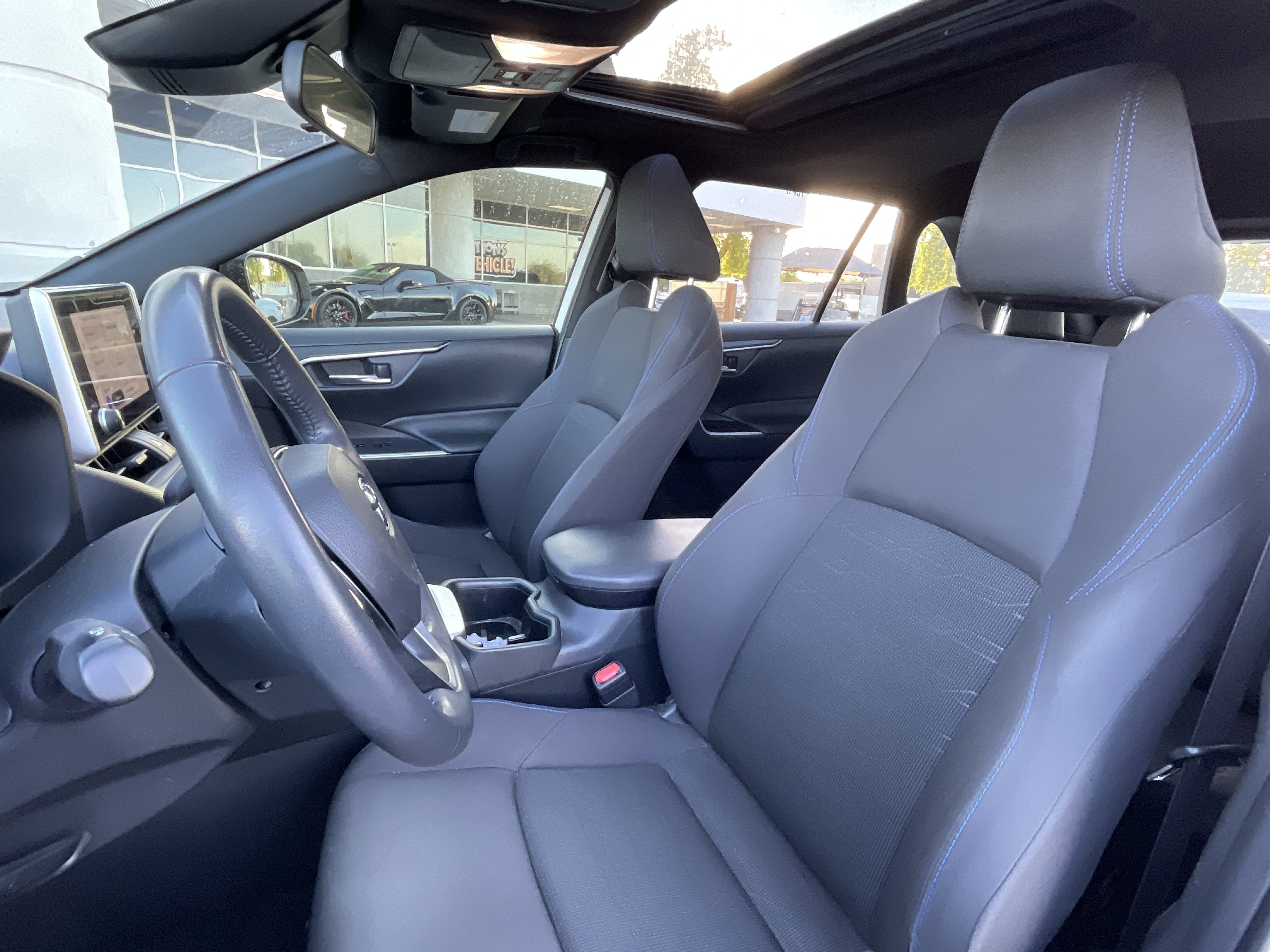 2024 Toyota RAV4 Hybrid SE