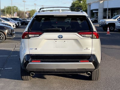 2024 Toyota RAV4 Hybrid SE