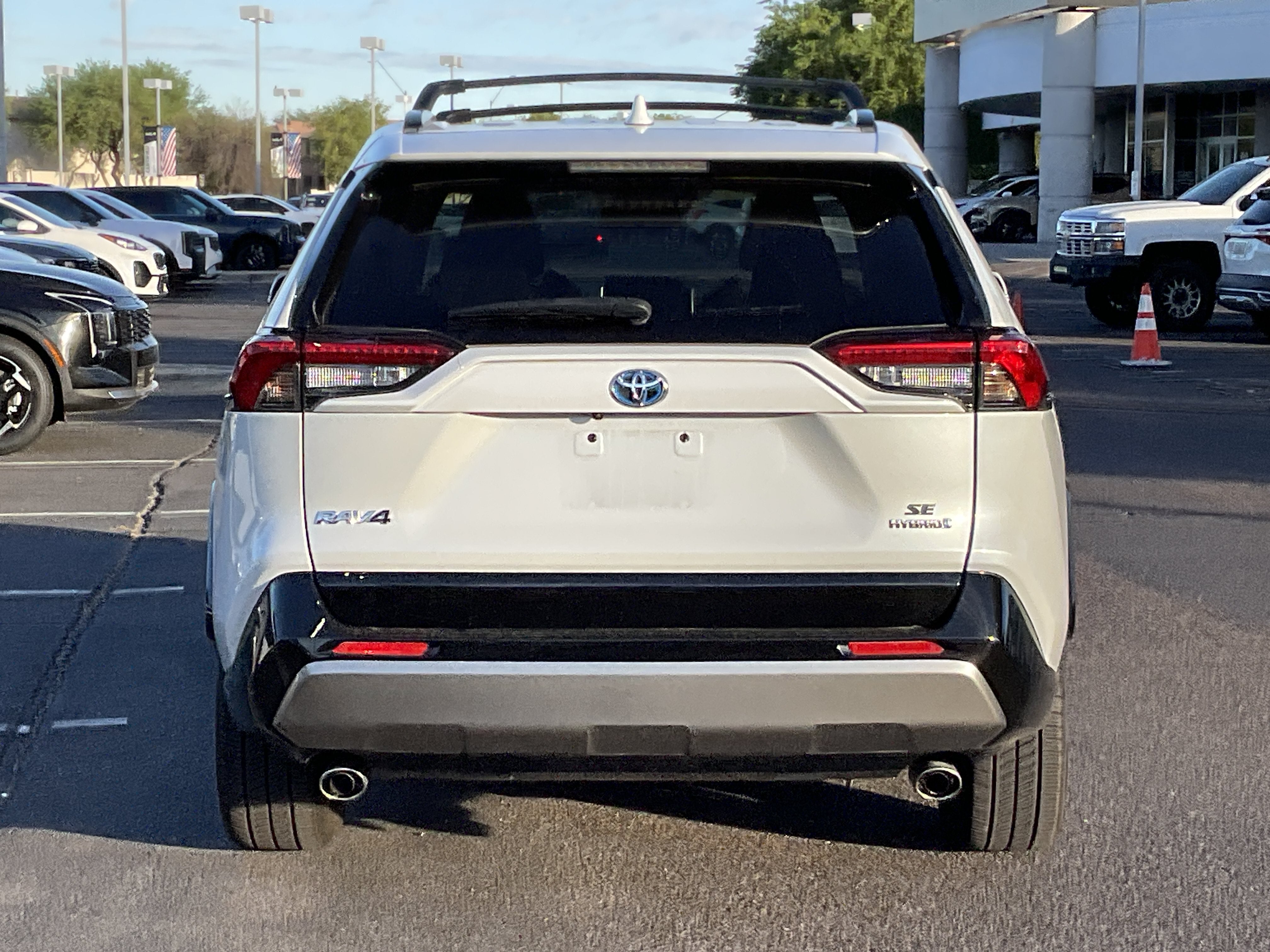 2024 Toyota RAV4 Hybrid SE
