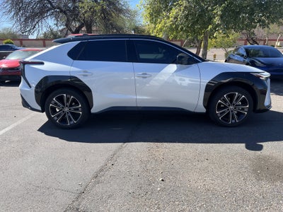 2024 Toyota bZ4X Limited* CLEAN CARFAX
