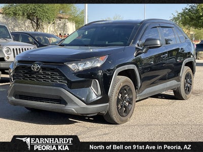 2020 Toyota RAV4 LE