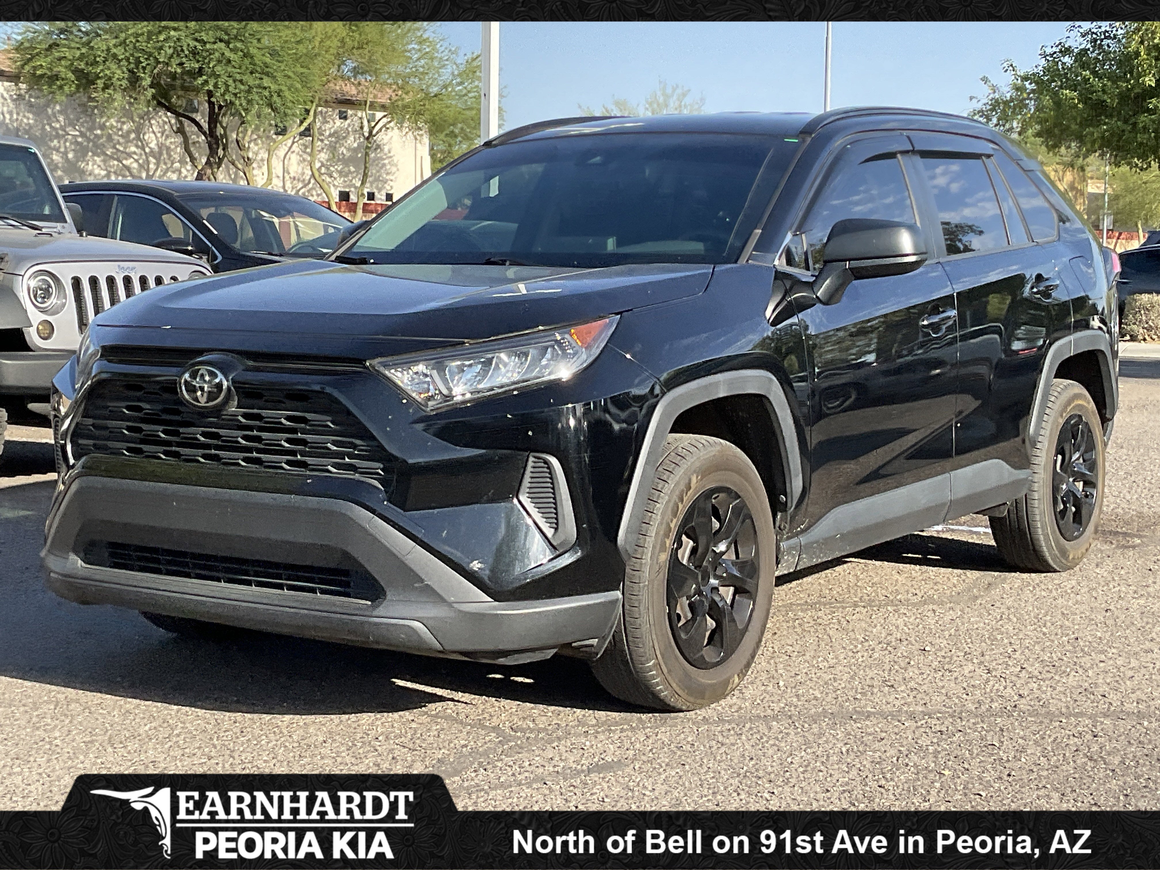 2020 Toyota RAV4 LE