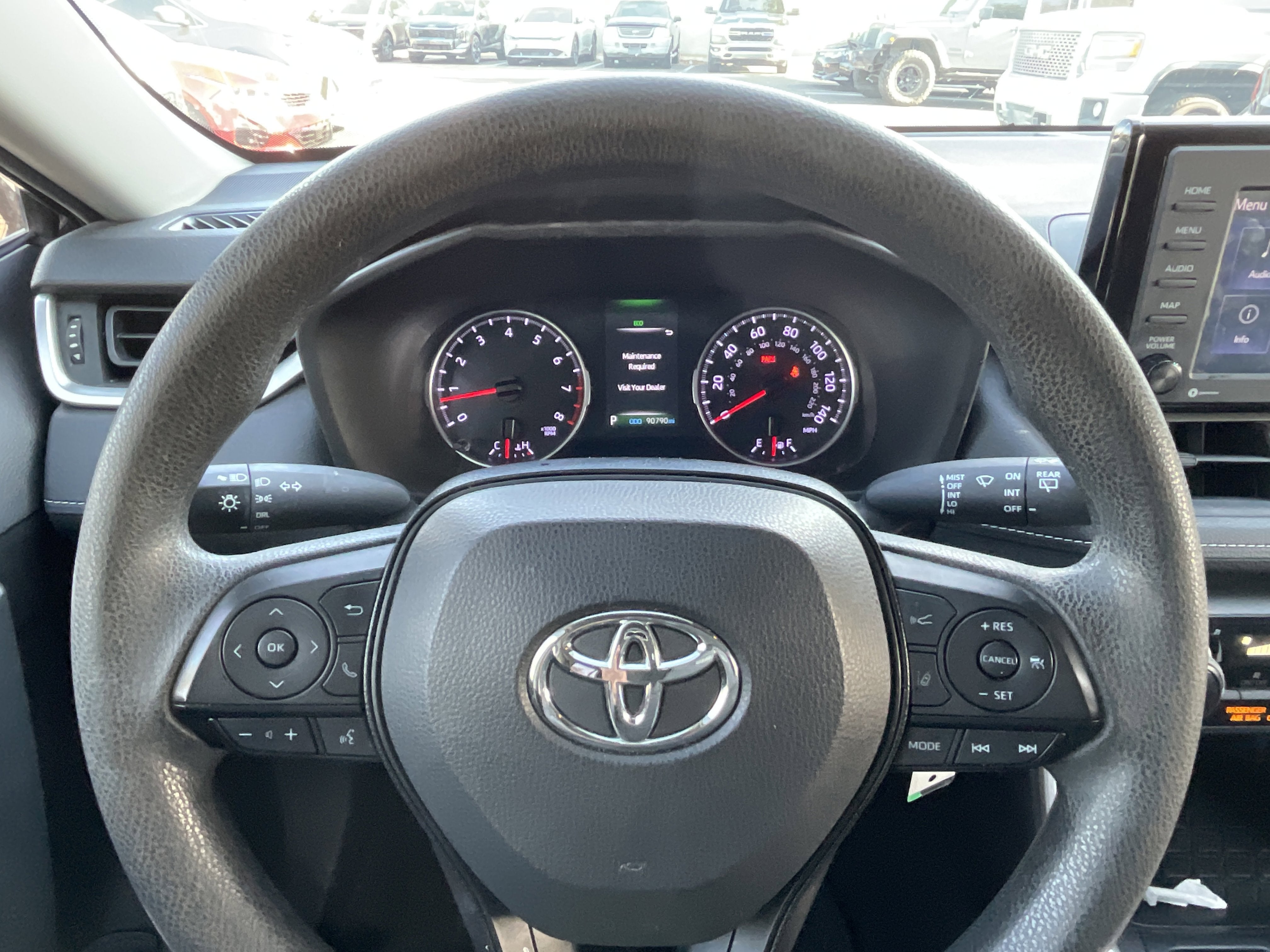 2020 Toyota RAV4 LE